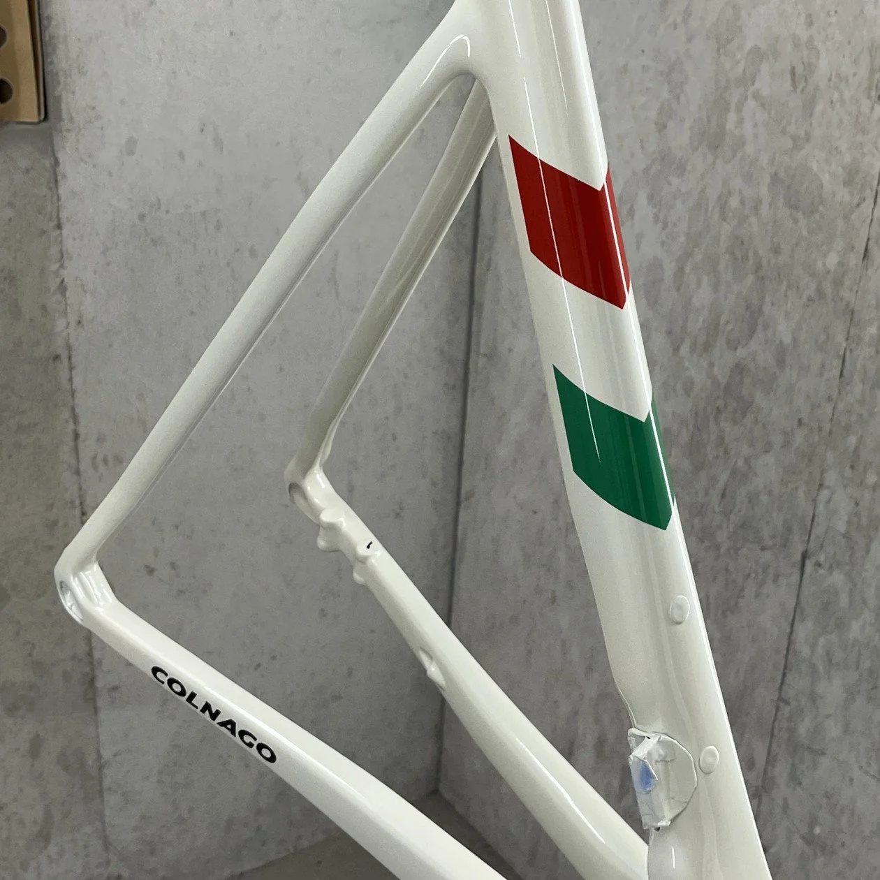stout-cycles-colnago-v3-custom-respray-05.jpg