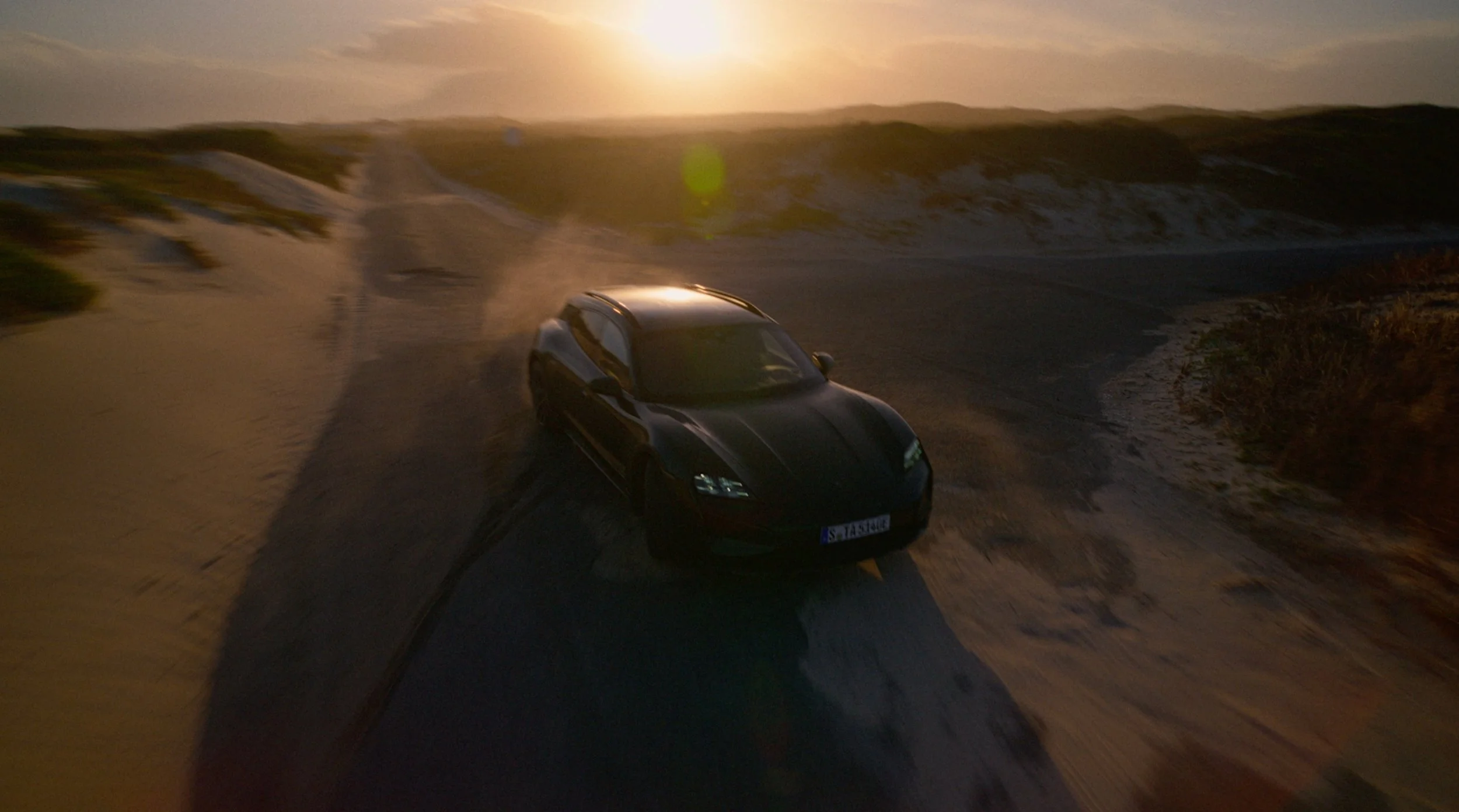 PORSCHE OVERFEEL 020.jpg