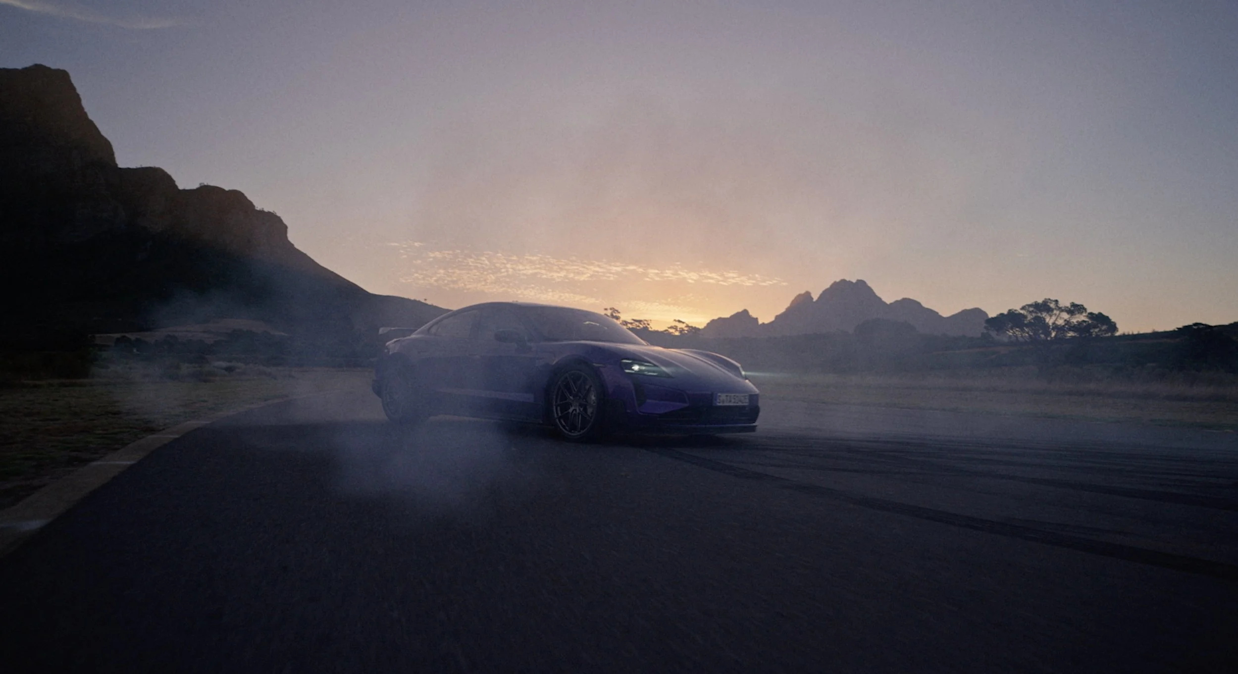 PORSCHE OVERFEEL 022.jpg