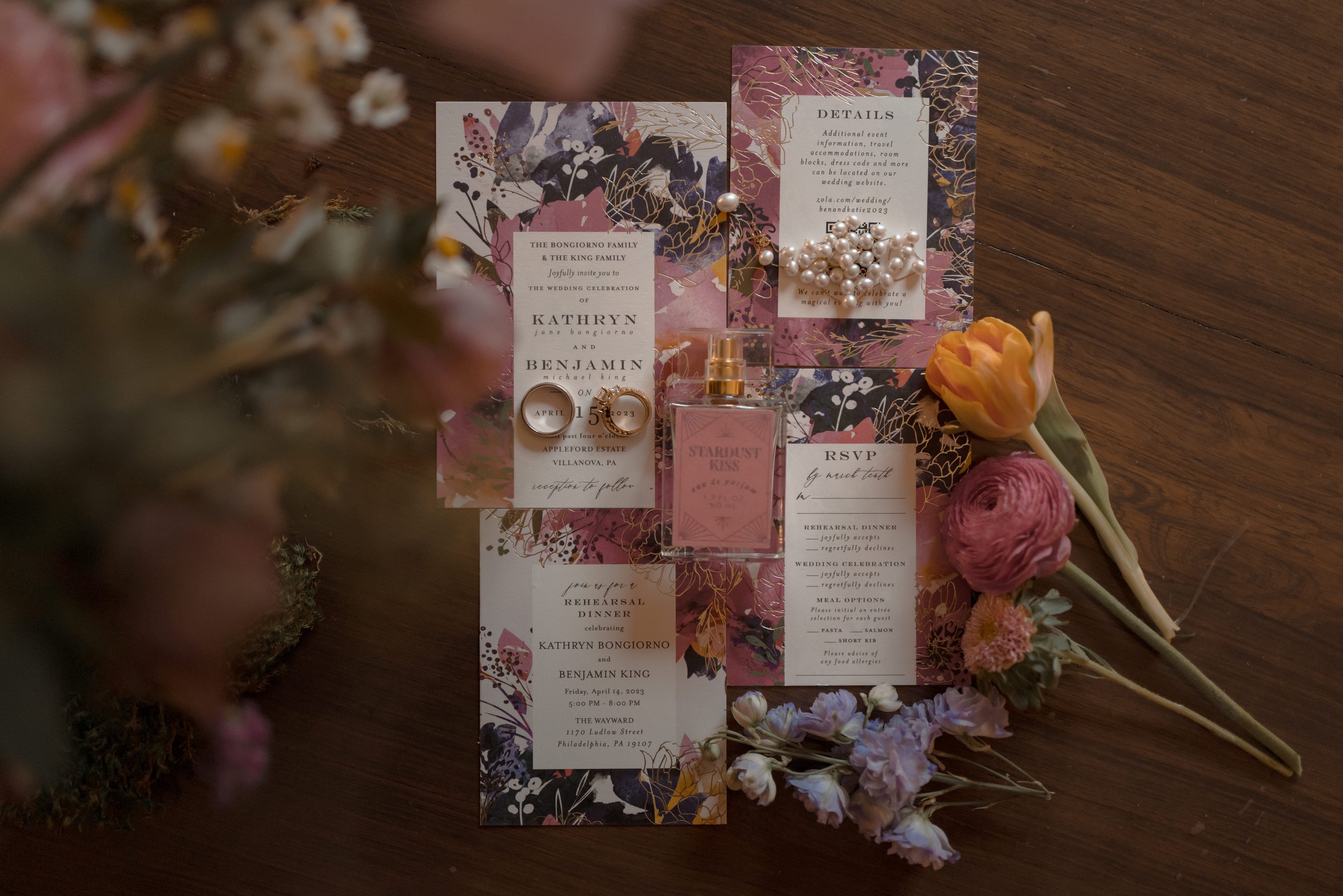 Elegant Wedding Details: Rings, Invitations, and Flowers at Appleford Estate