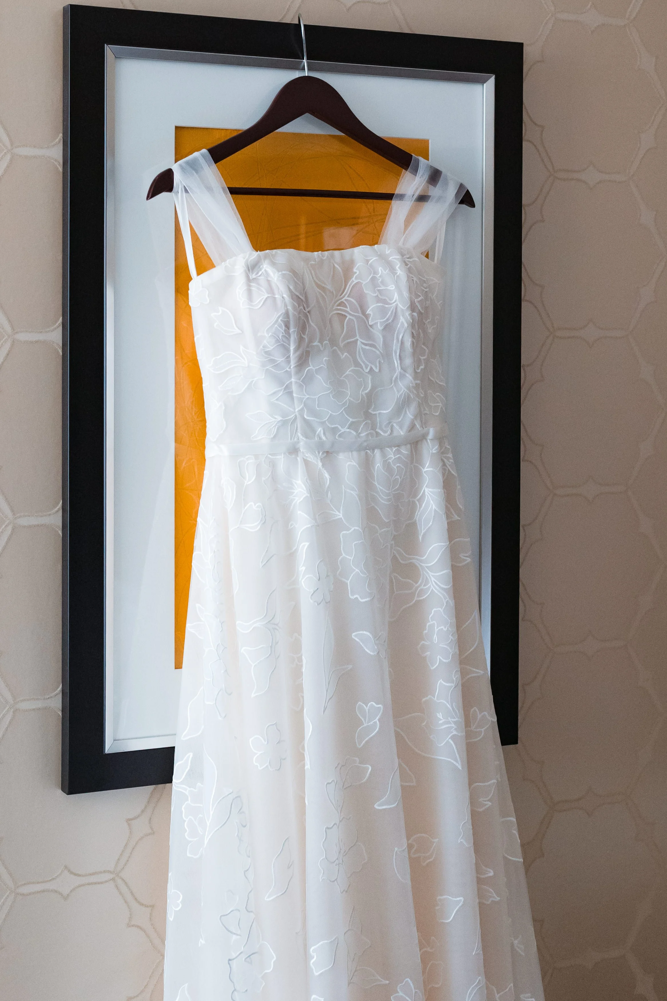 Hannah & Zach wedding at Rittenhouse -3.jpg