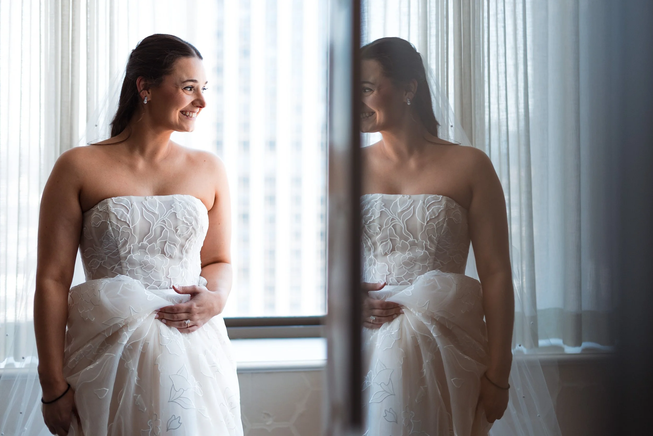 Hannah & Zach wedding at Rittenhouse -10.jpg