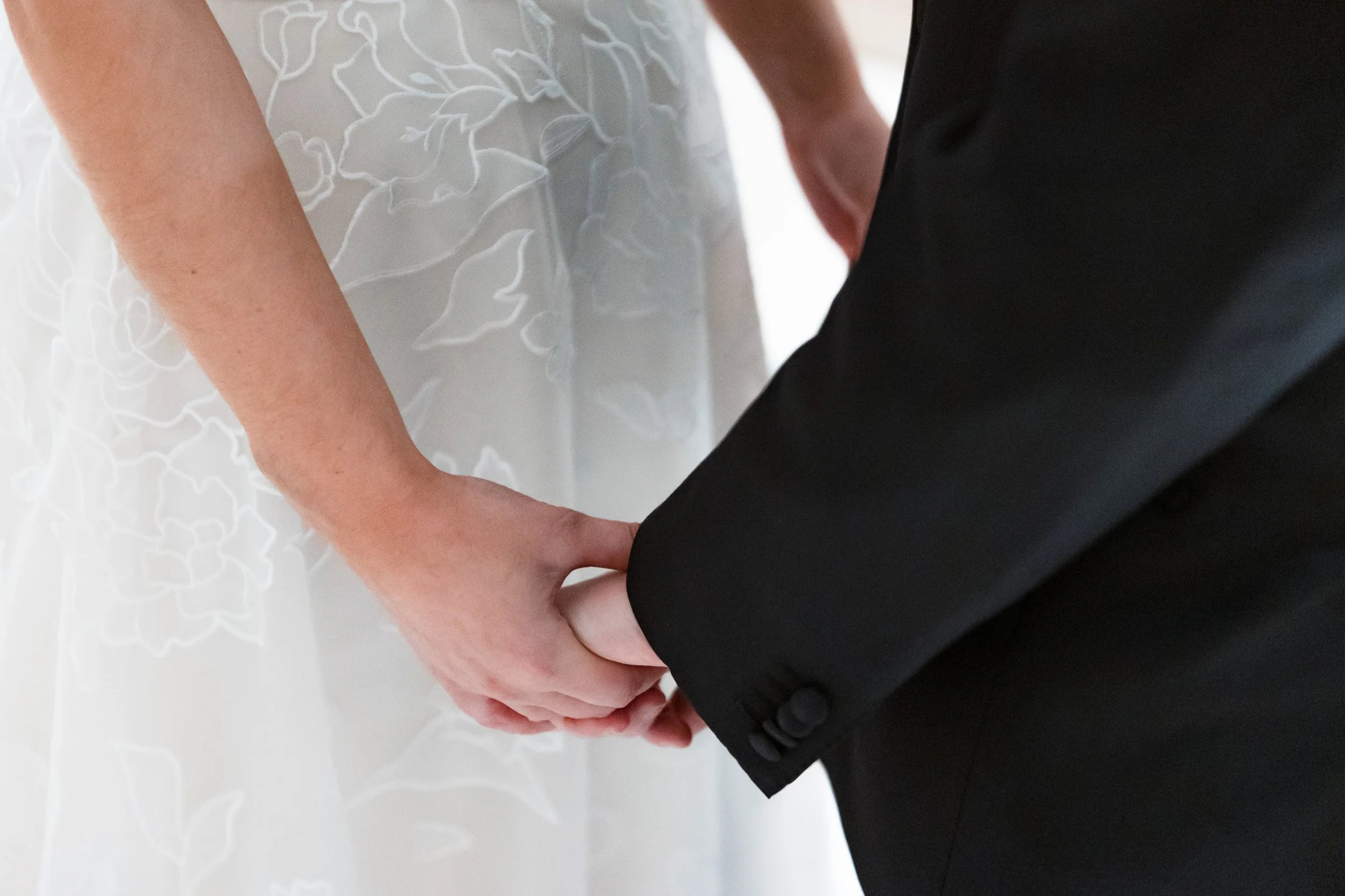 Hannah & Zach wedding at Rittenhouse -19.jpg