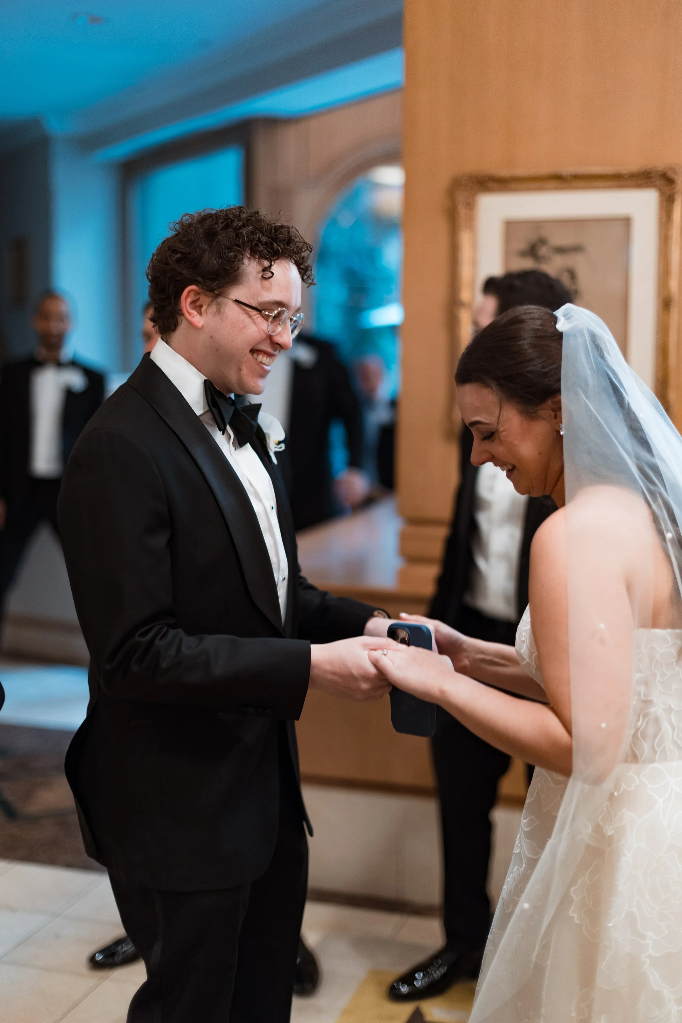 Hannah & Zach wedding at Rittenhouse -31.jpg