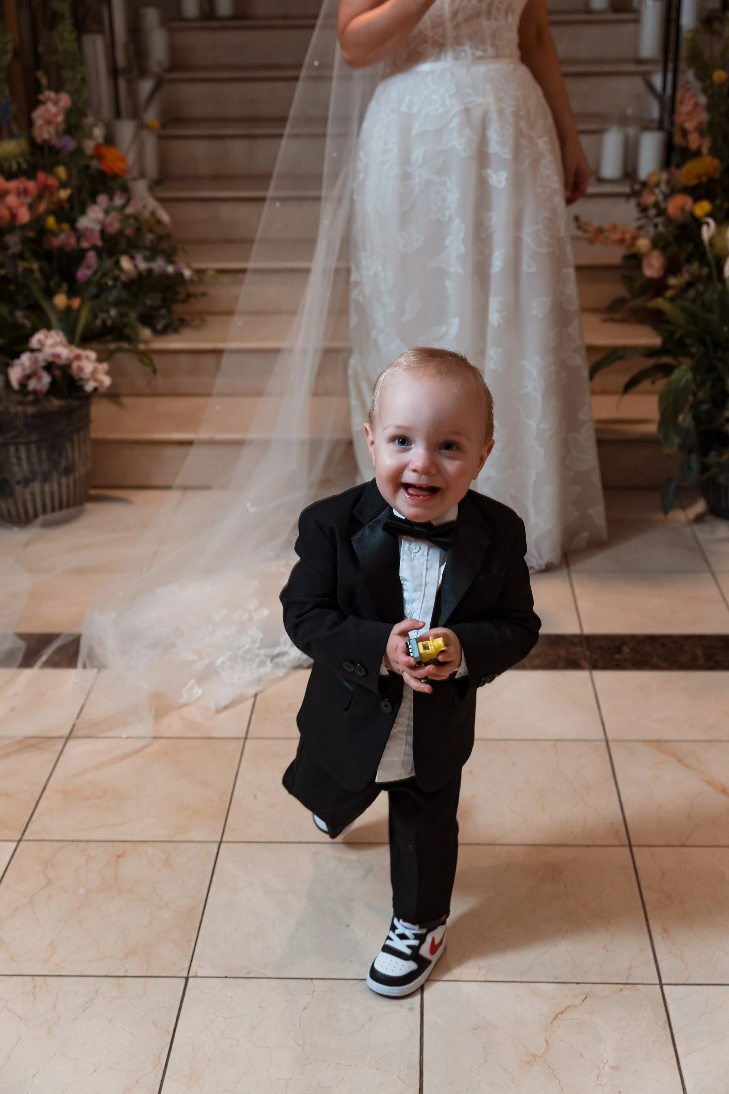 Hannah & Zach wedding at Rittenhouse -36.jpg
