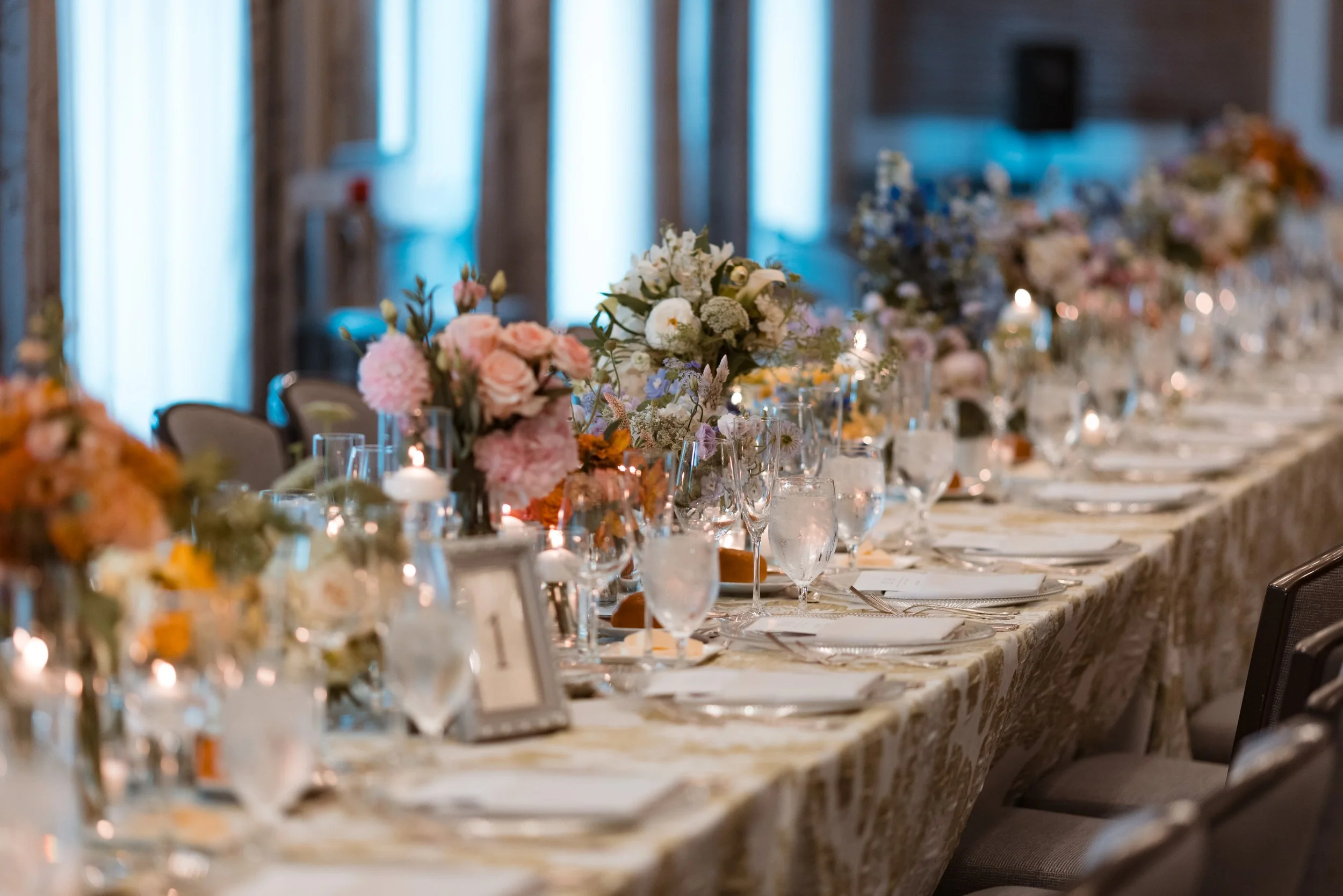 Hannah & Zach wedding at Rittenhouse -50.jpg