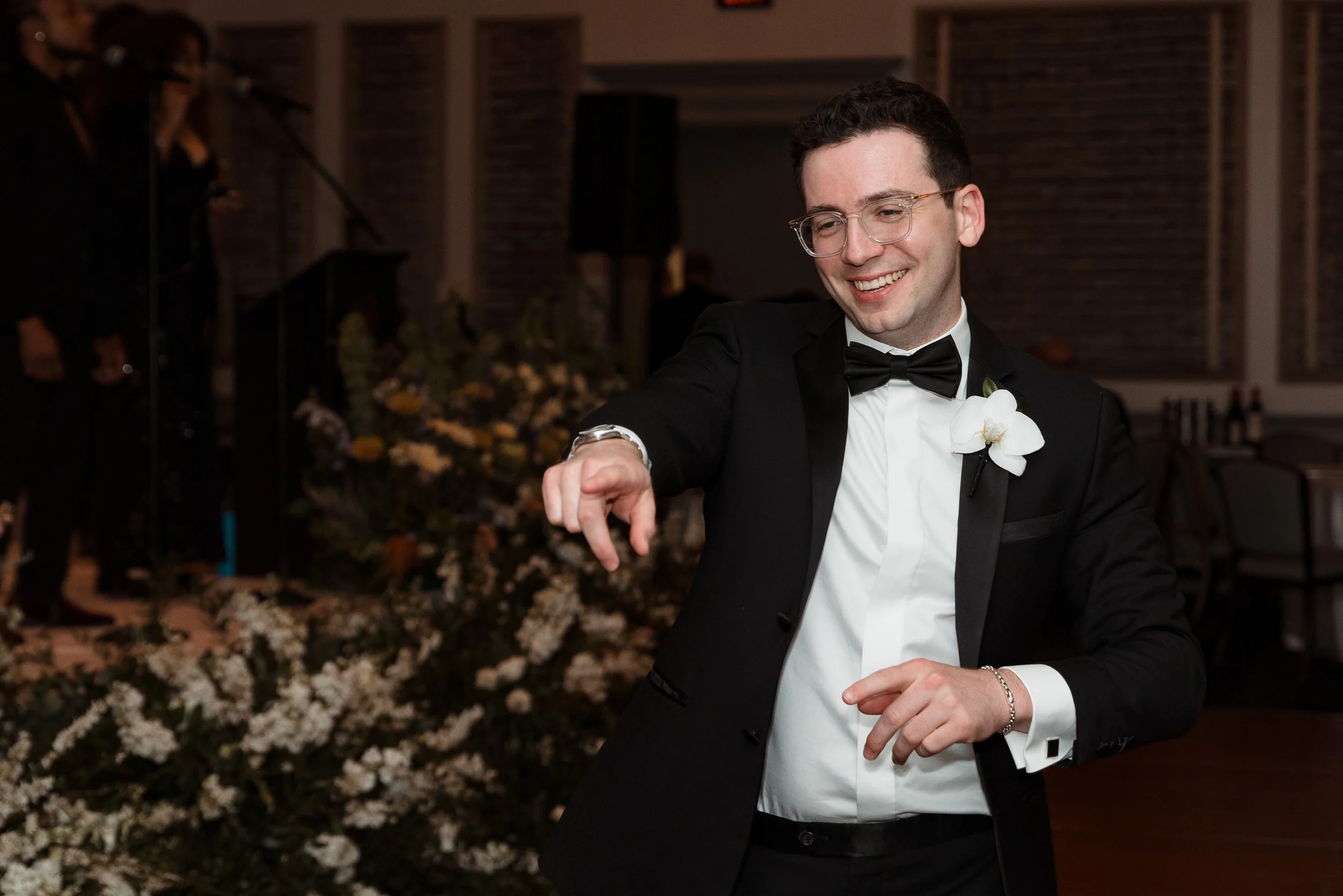 Hannah & Zach wedding at Rittenhouse -58.jpg