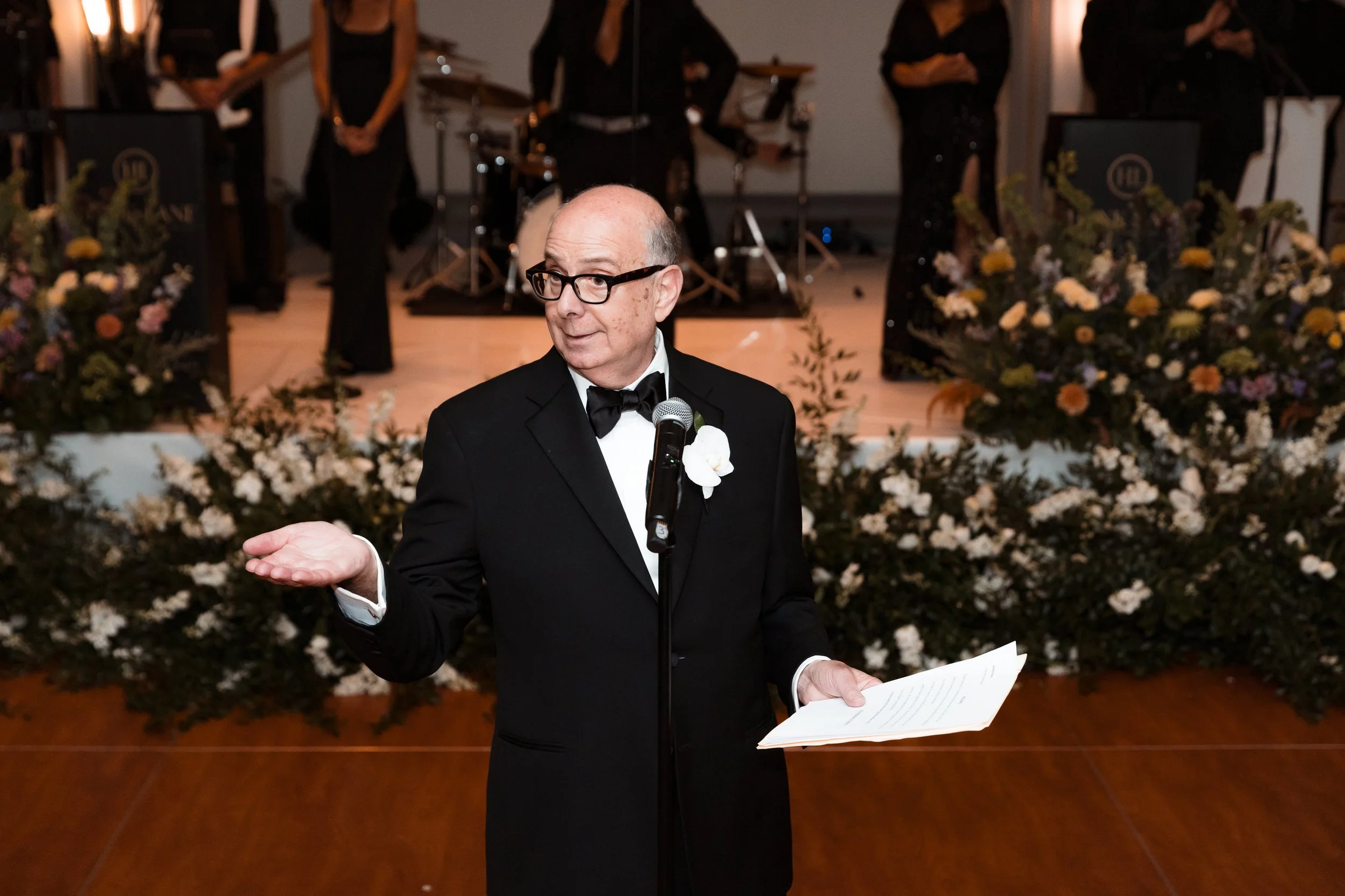 Hannah & Zach wedding at Rittenhouse -75.jpg
