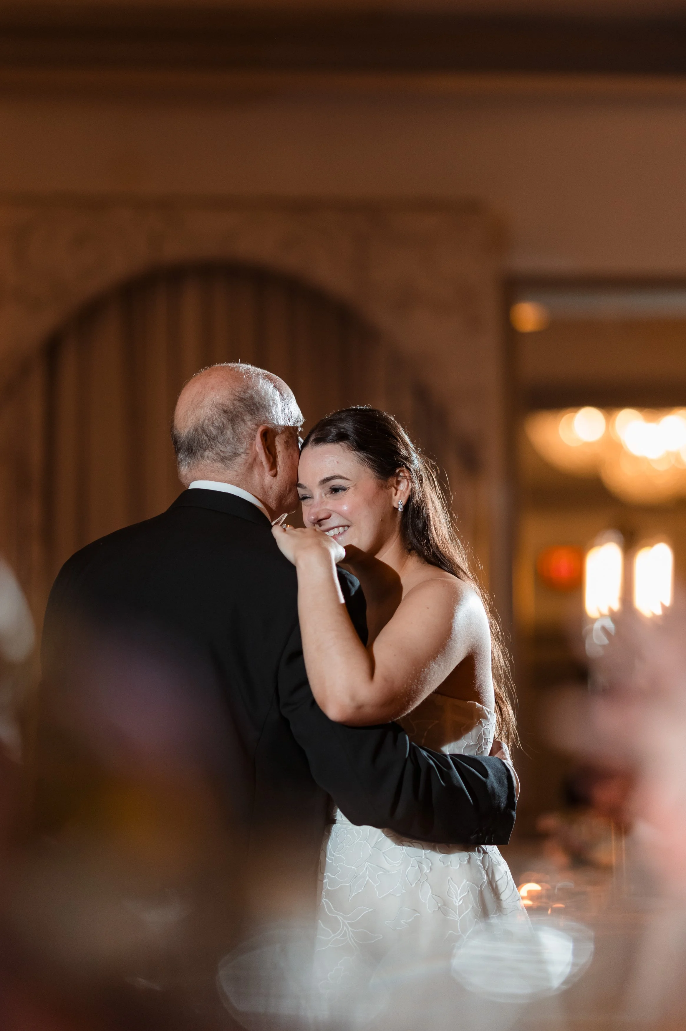 Hannah & Zach wedding at Rittenhouse -82.jpg