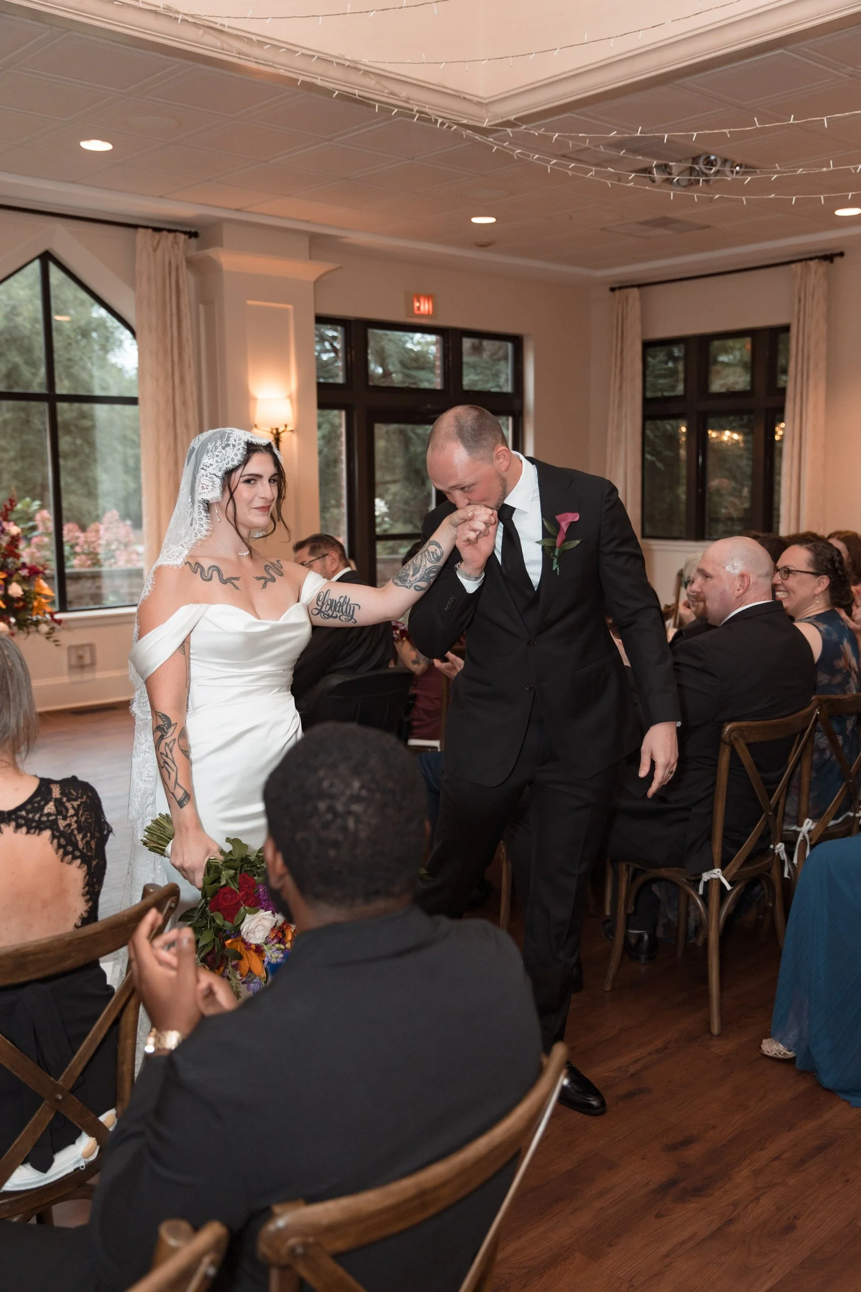 Hannah & Anthony WEdding at Aldie Mansion-45.jpg