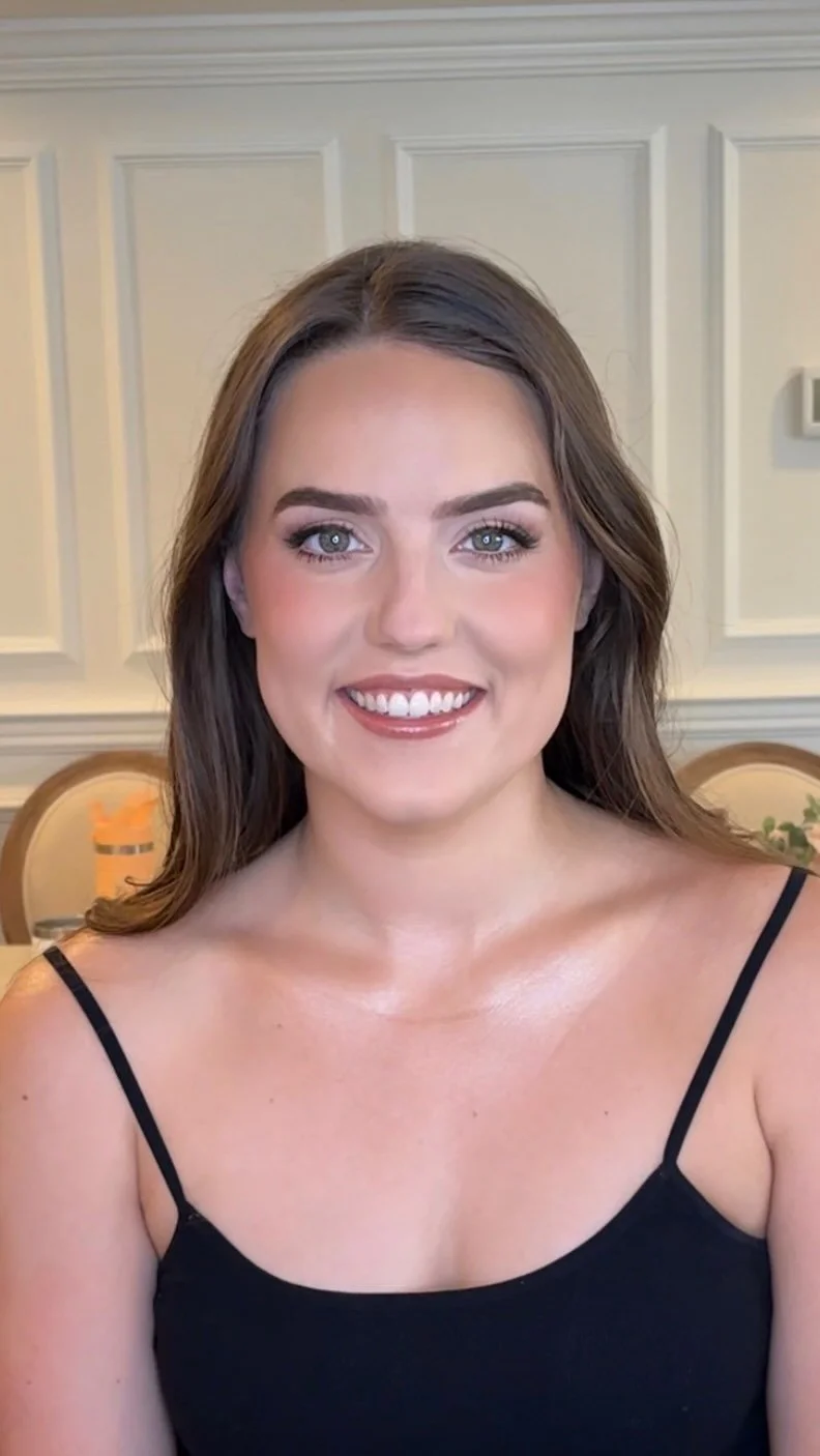 Gorgeous bride Brianna! She wanted simple, classic makeup with a small wing and matte skin.
@faceatelier foundation
@kosas concealer
@onesize powder
@hourglasscosmetics blush
@benefitcosmetics bronzer and brow pencil
@ardellbeauty 421 lashes cut