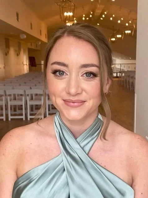 A bridesmaid from a while back that I forgot to post 🥰