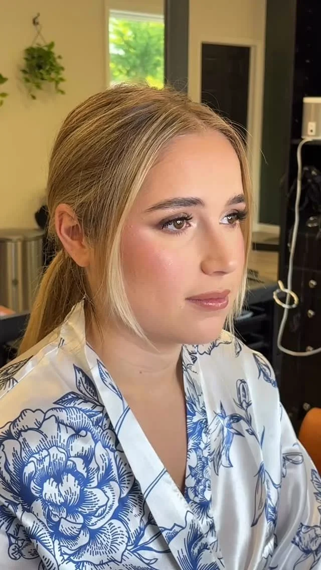 These lashes were made for her eyes. @ardellbeauty naked lash in style # 421
#bridesmaidinspo #weddingmakeupideas #makeupinspo #wisconsinbride