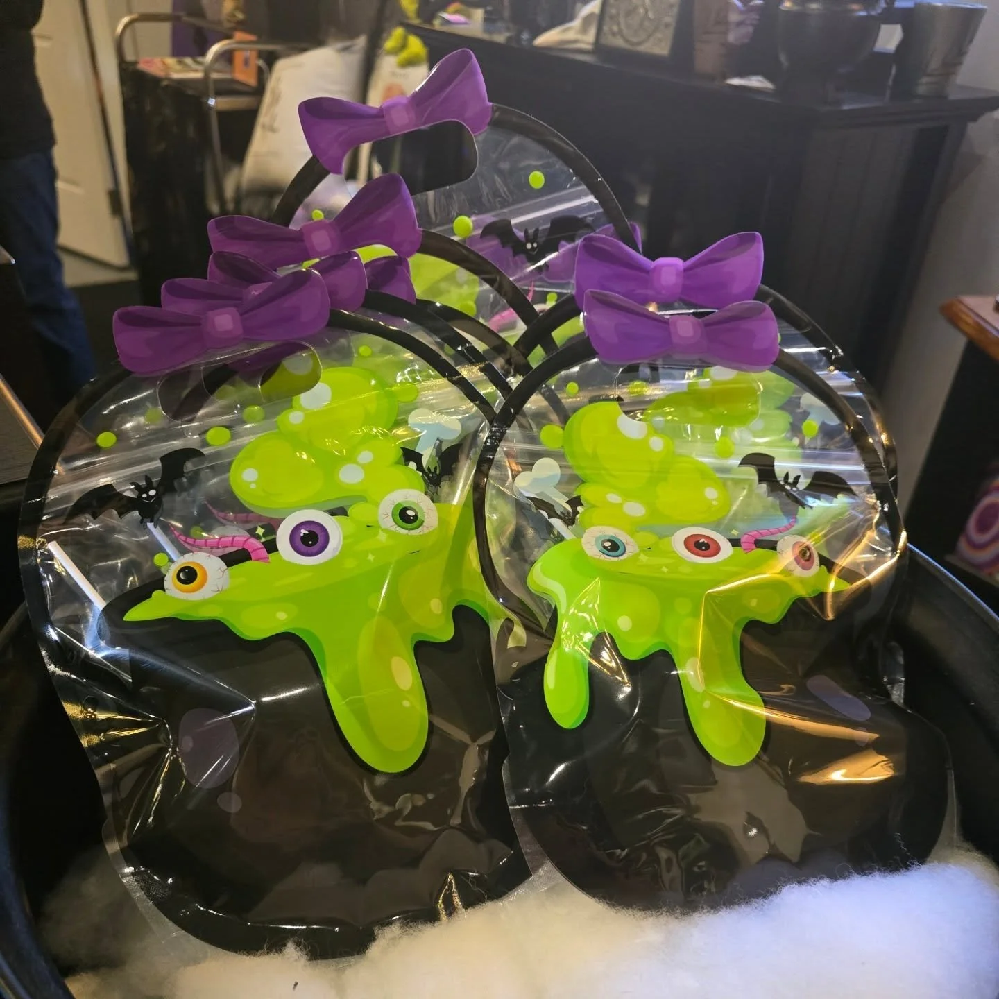 Trick or Treating happening now till 5pm!! Come to Downtown Penngrove and trick or treat!