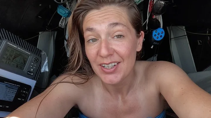 MINI TRANSAT &mdash; PART 3/7
Oct 31 &ndash; Nov 2 | Back in the groove

🇺🇸 About a week into the race, things finally started to feel good.

I sent the big spinnaker with the pilot still in compass mode &mdash; and it held. The boat accelerated. Y
