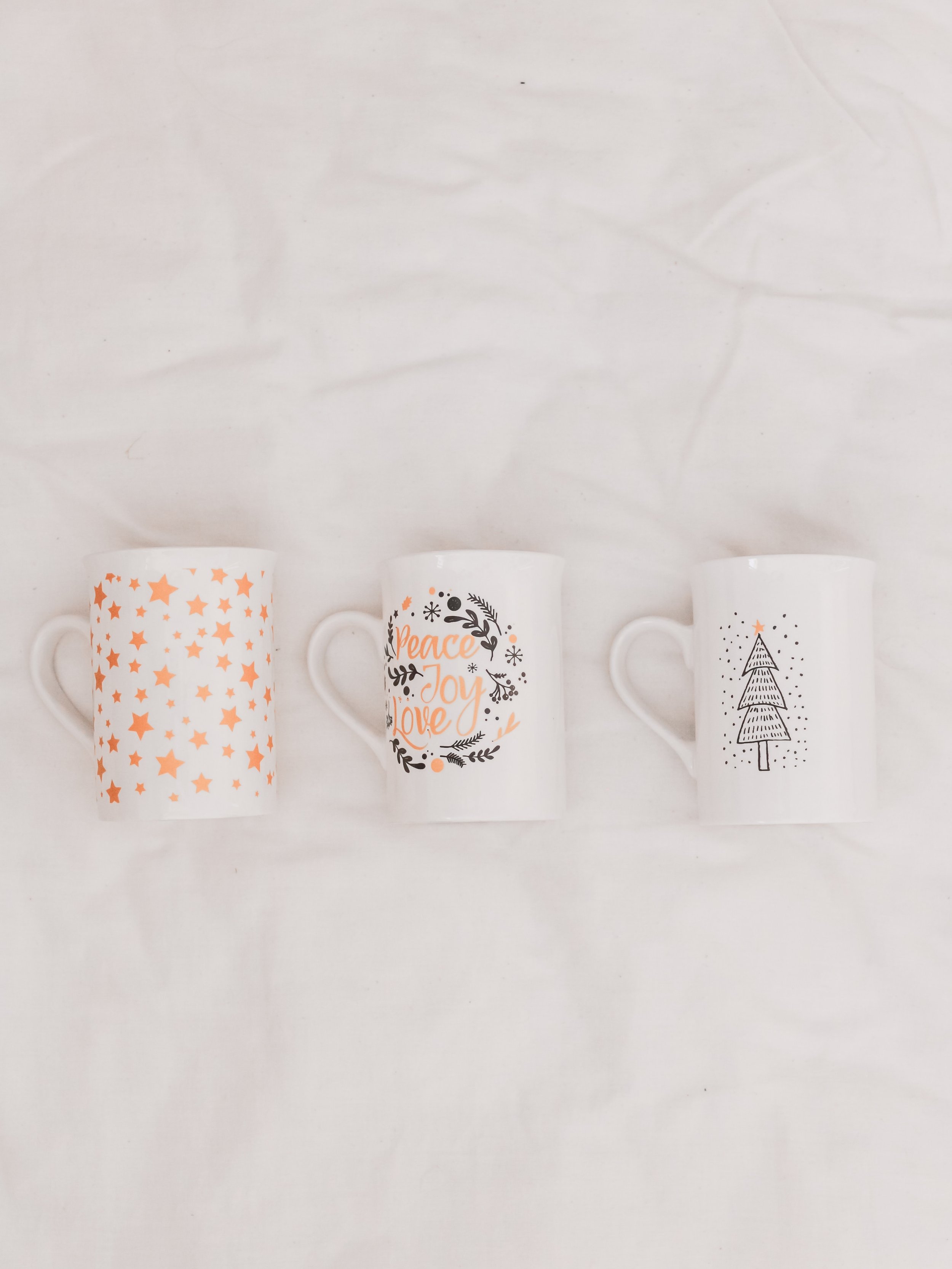 ArtDialog: Does Your Art Belong on a Coffee Mug?