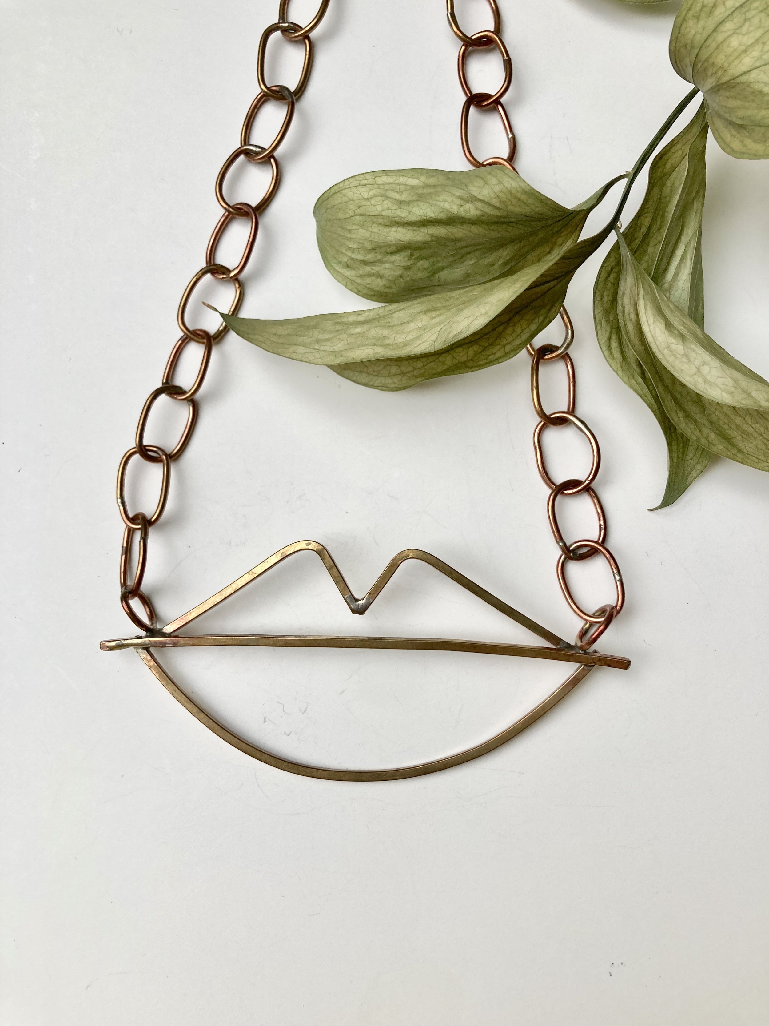 Luscious Lips Necklace