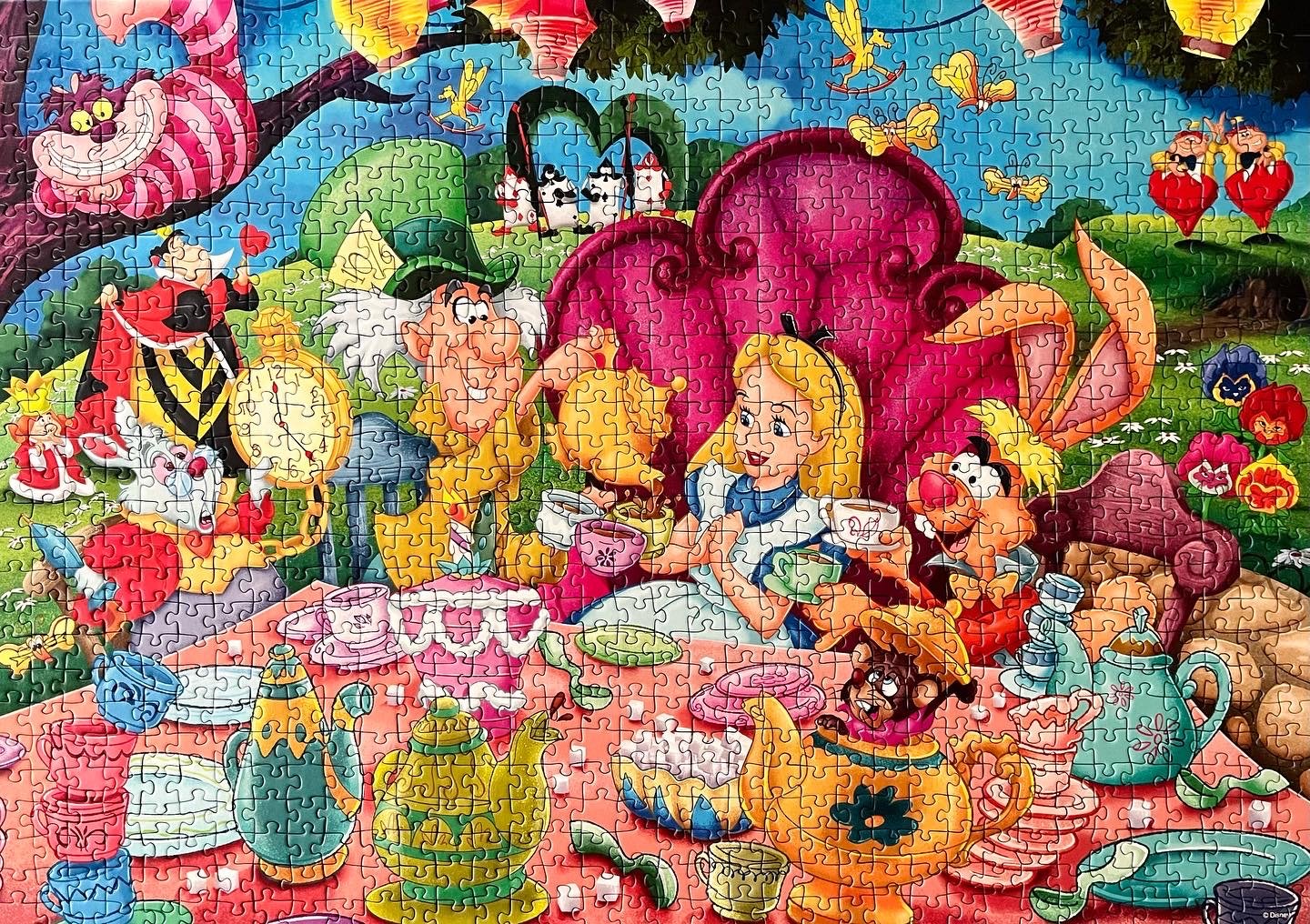 Alice in Wonderland by Ravensburger (1000 pcs.)