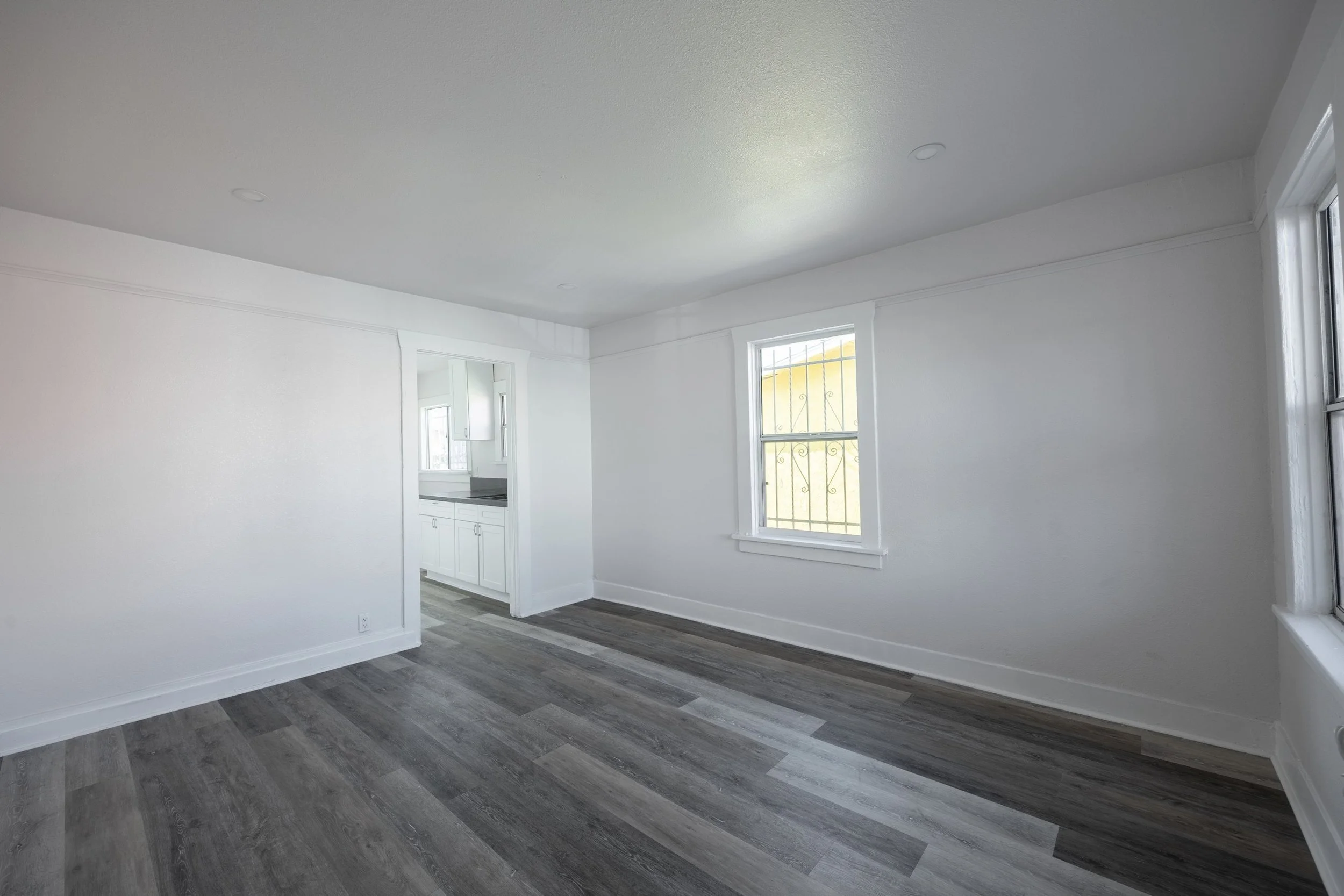 136 W 82nd (resized) -  (22).JPG