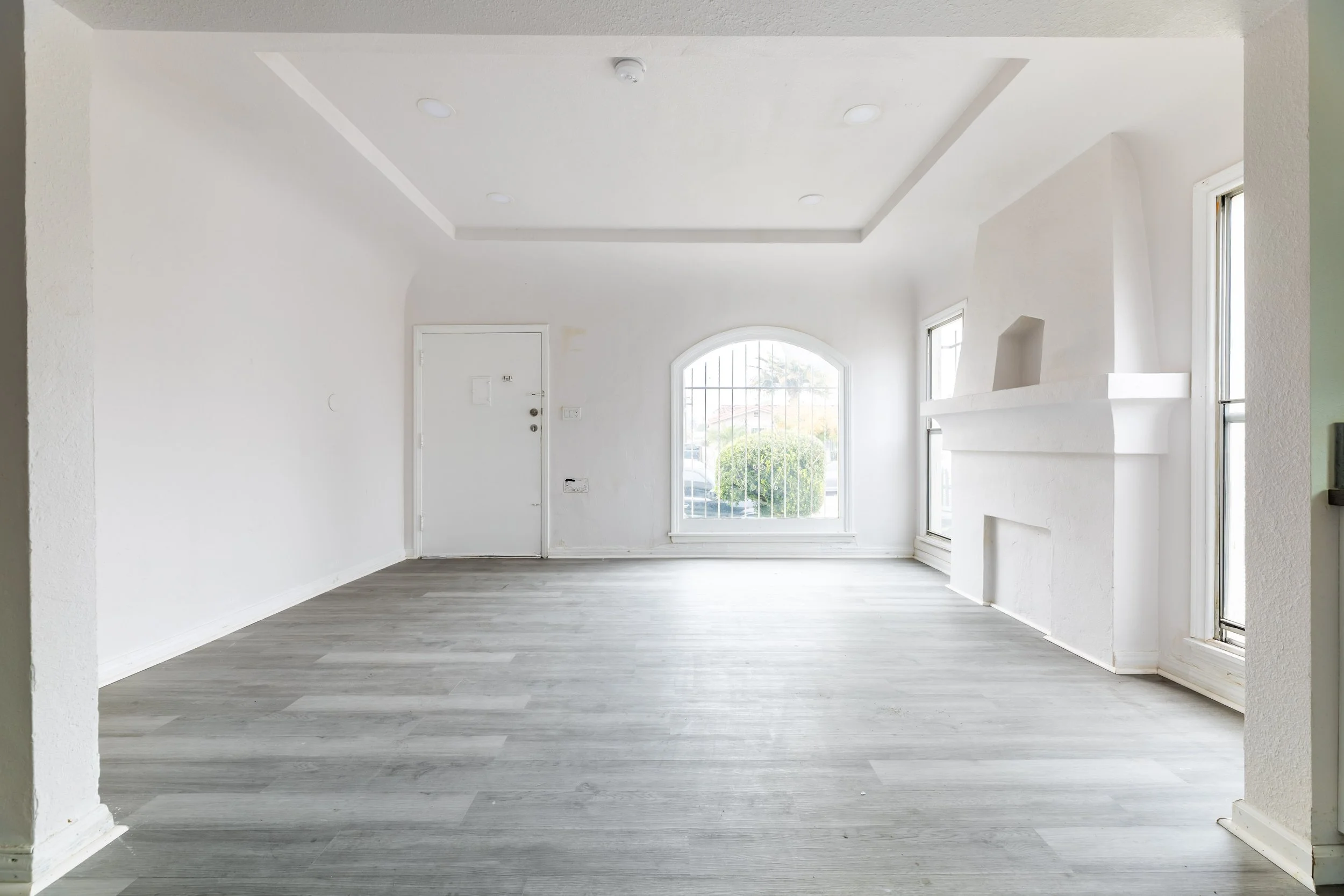 138 W 82nd (resized) -  (18).jpg