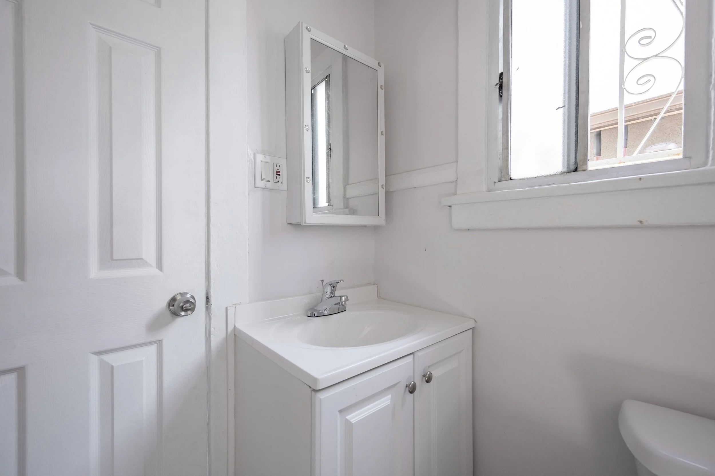 136 W 82nd (resized) -  (29).JPG