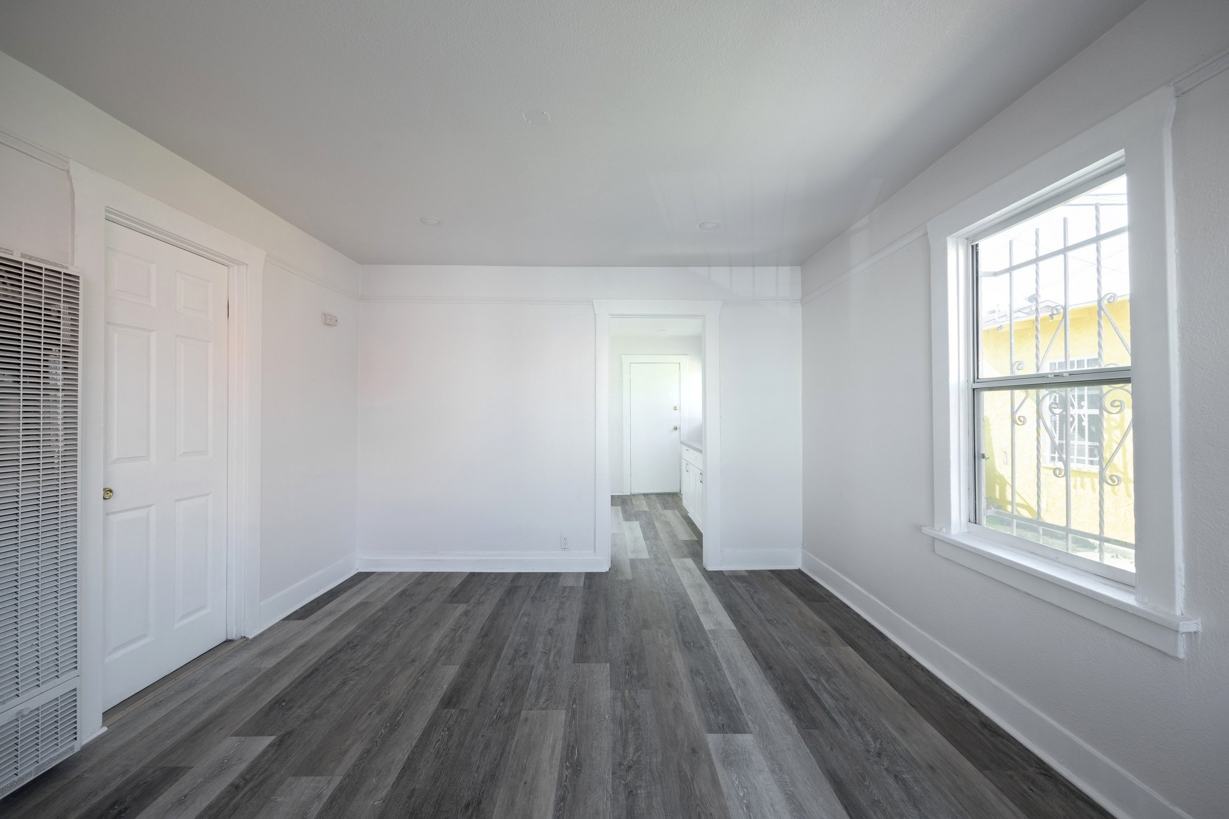 136 W 82nd (resized) -  (23).JPG