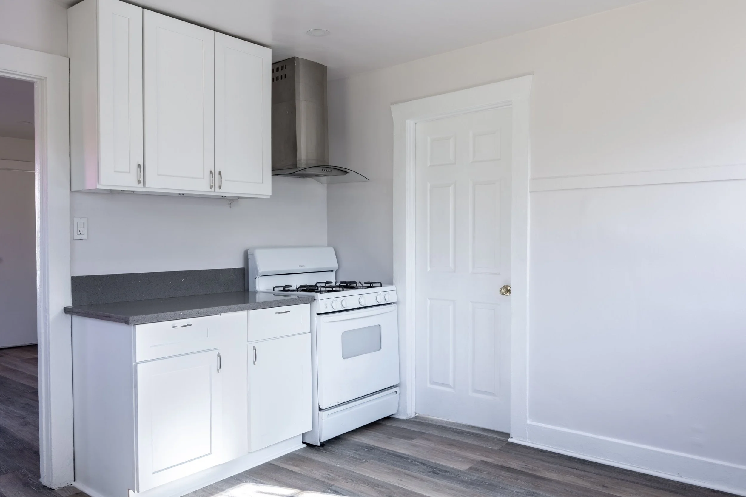 136 W 82nd (resized) -  (14).JPG