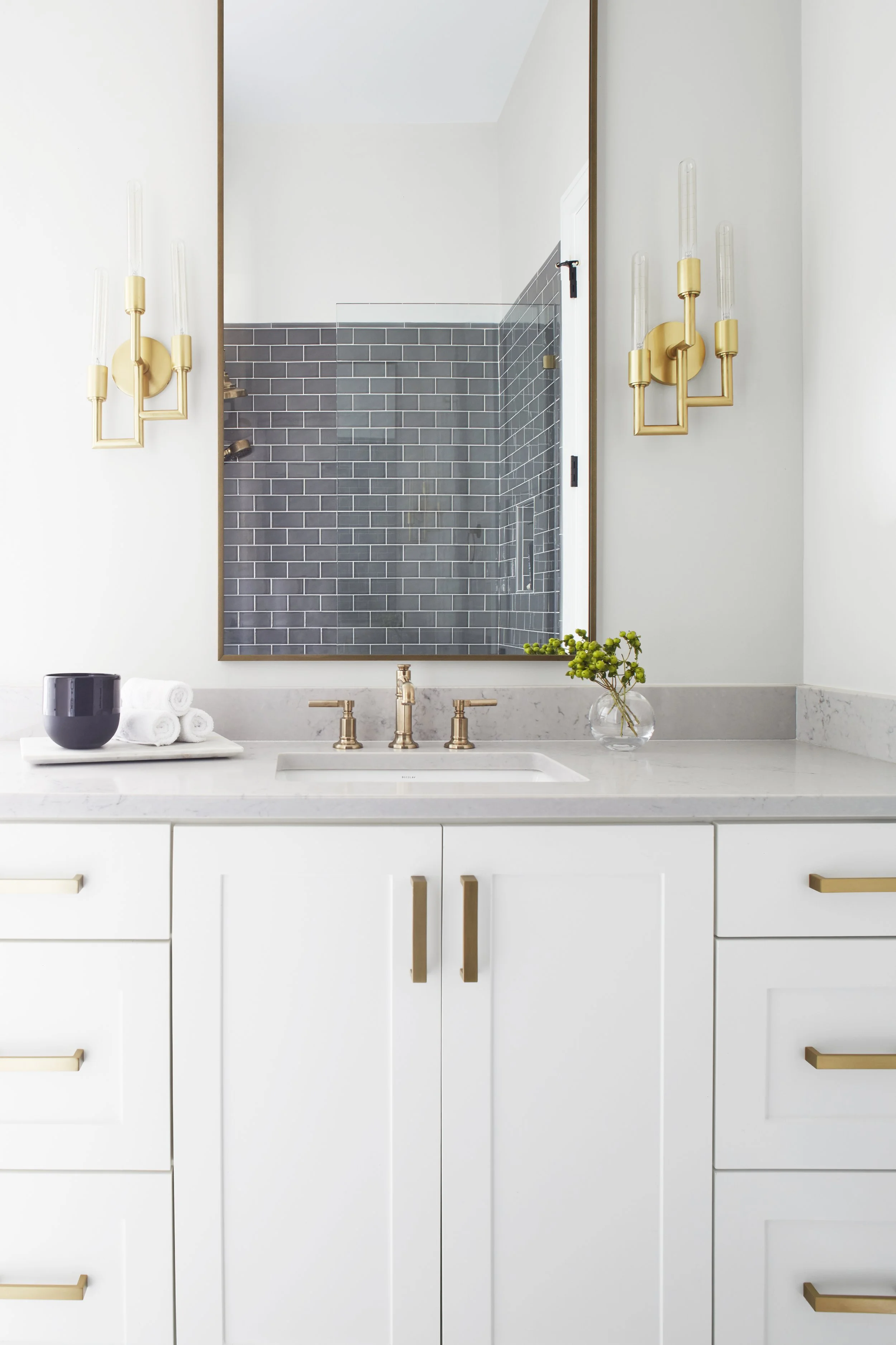 030122 Layered Dimensions0250.jpg