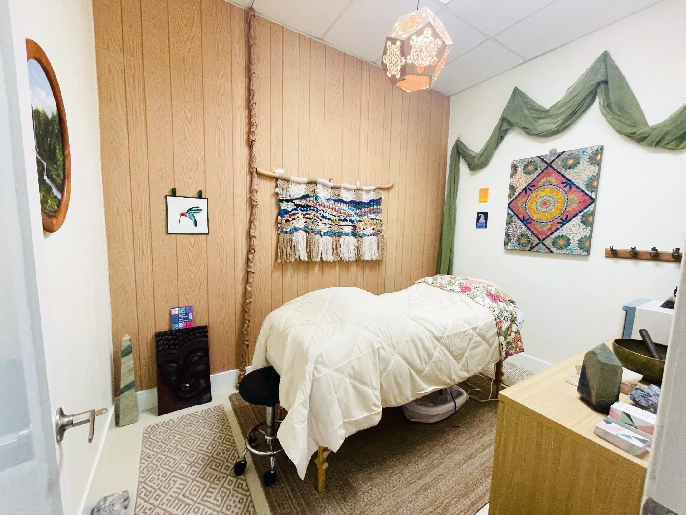 healing-space-corona-ca-reiki-room.jpg