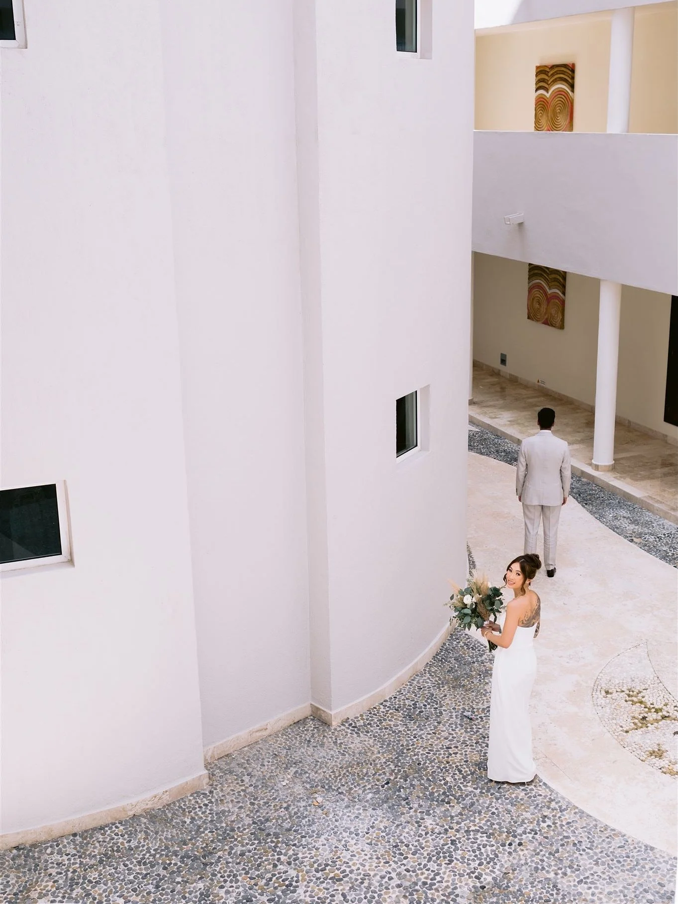 Throwback to our destination wedding in Cancun earlier this summer! This cold and rainy weather today is really making us miss that warm weather (even though it was SUPER humid 😅)

Hit us up if you want to do a destination wedding! We currently have