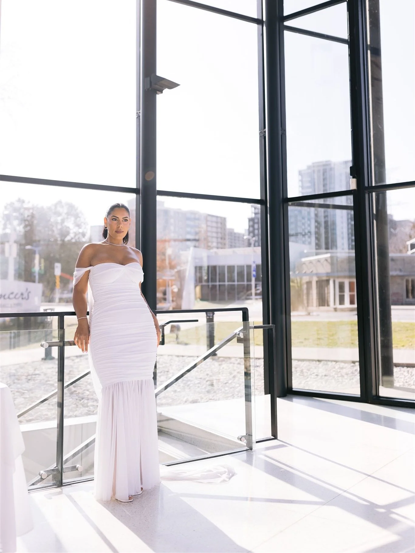 Always love the architecture at @spencers_waterfront! Especially on a beautiful sunny day. Sunset time photos give that absolutely best lighting in here 🤌