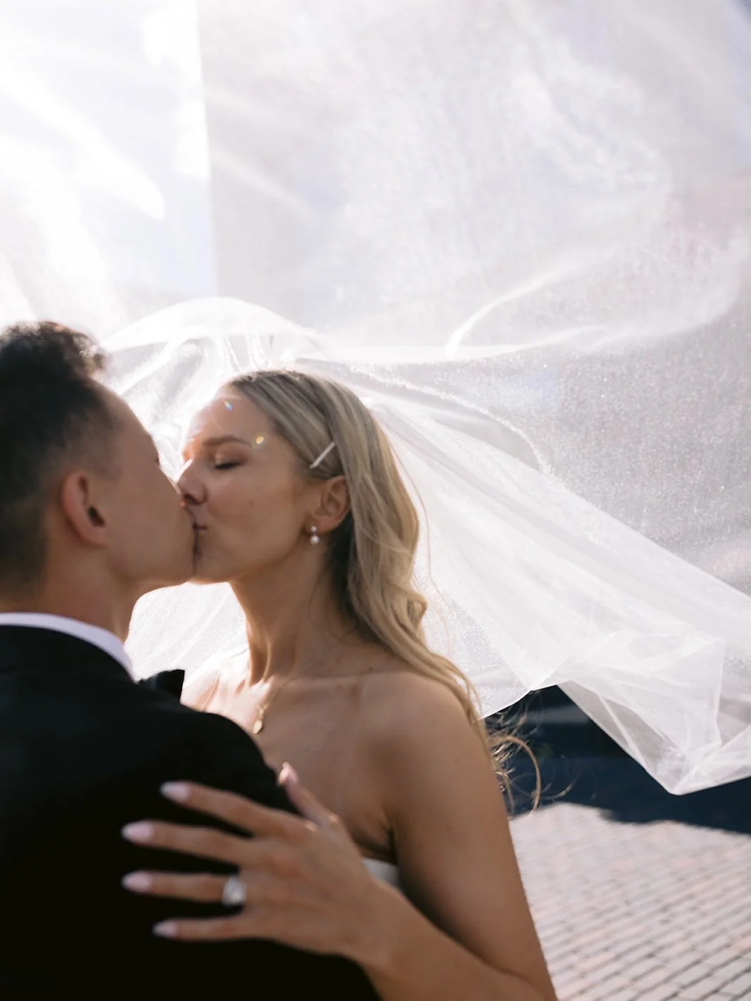 Our couples have been getting our creative juices flowing so hard! This wedding was just full of fleeting moments and we did what we could to capture those feelings 🖤🤍