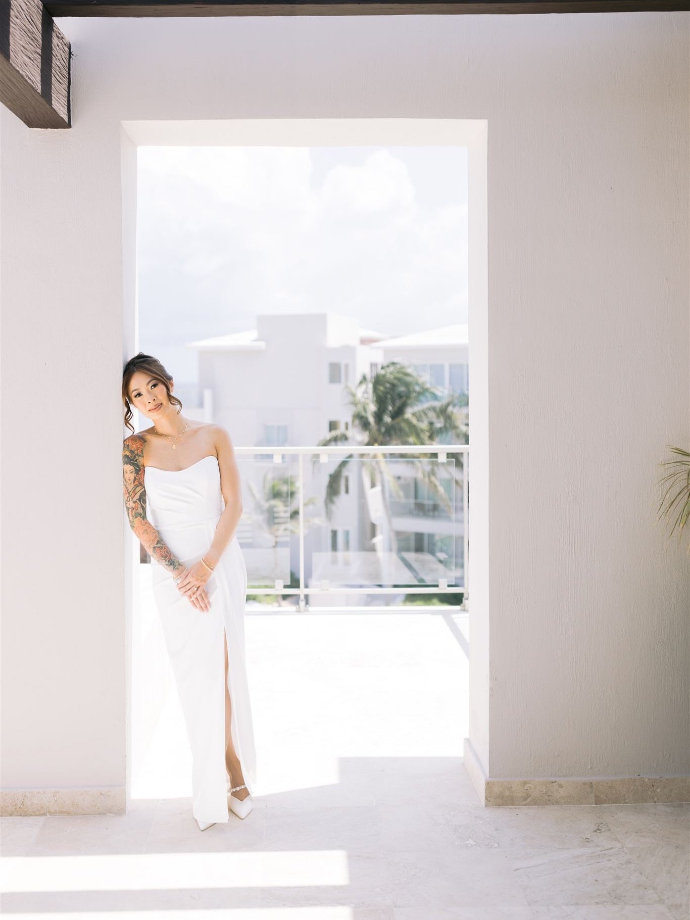 Looking at photos like these from a destination in Cancun is how we cope with the amount of snow dumped in Toronto 🙃

But seriously though&hellip; this Cancun wedding was a insanely beautiful 🥹