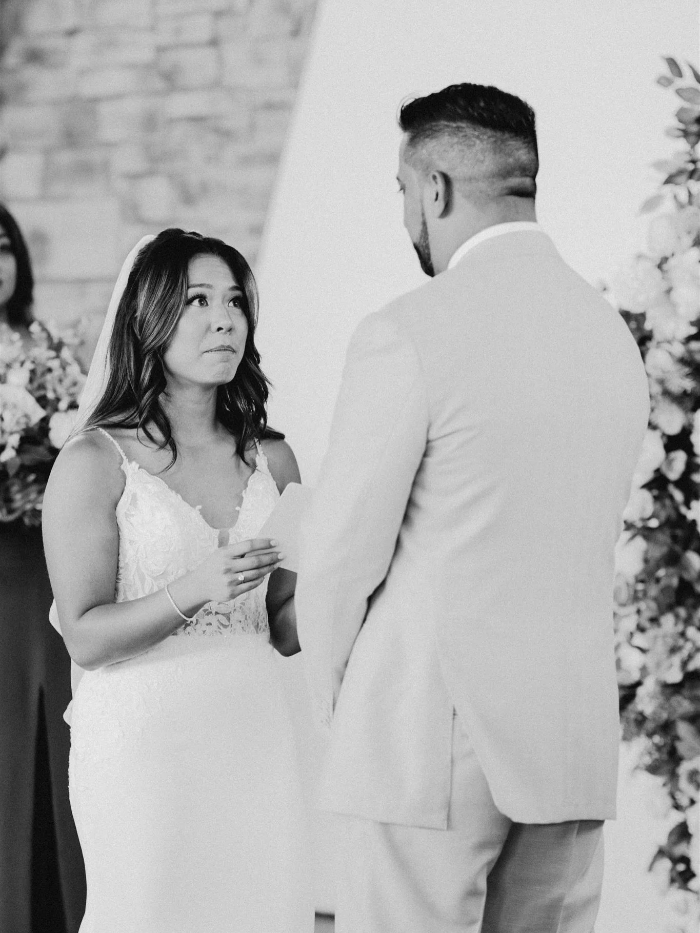 So many emotional moments from this day! When moments like these are unfolding, we act as a fly on the wall and just capture everything quietly so you won&rsquo;t ever be removed from the magic of the day ✨