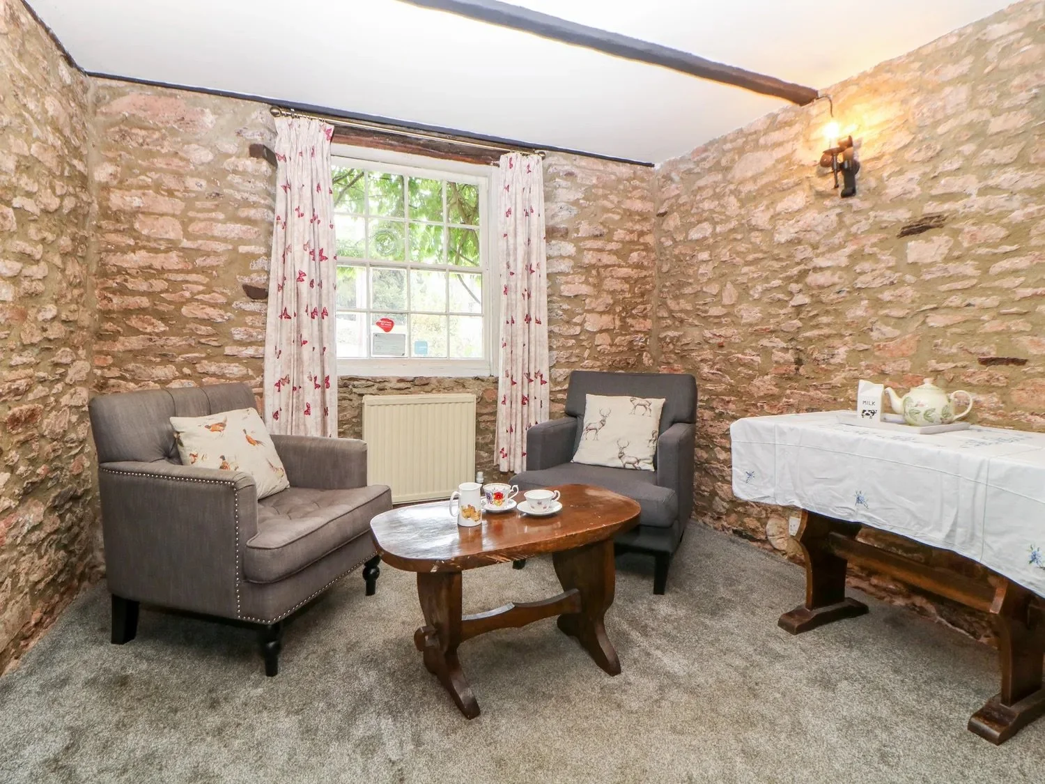 Tea nxt to snug.jpeg