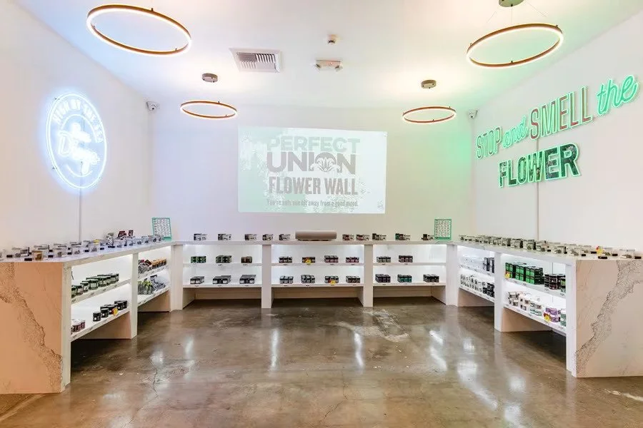 693705075fa7a5297c84689e_10c84d49-17d7-4c70-b356-ce7261b18a2f - 003.jpg