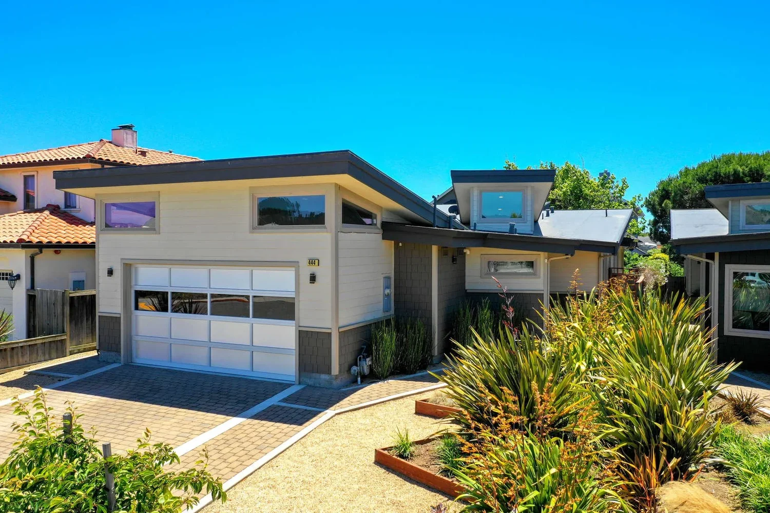 444 Valdez Avenue, Half Moon Bay, CA 94019