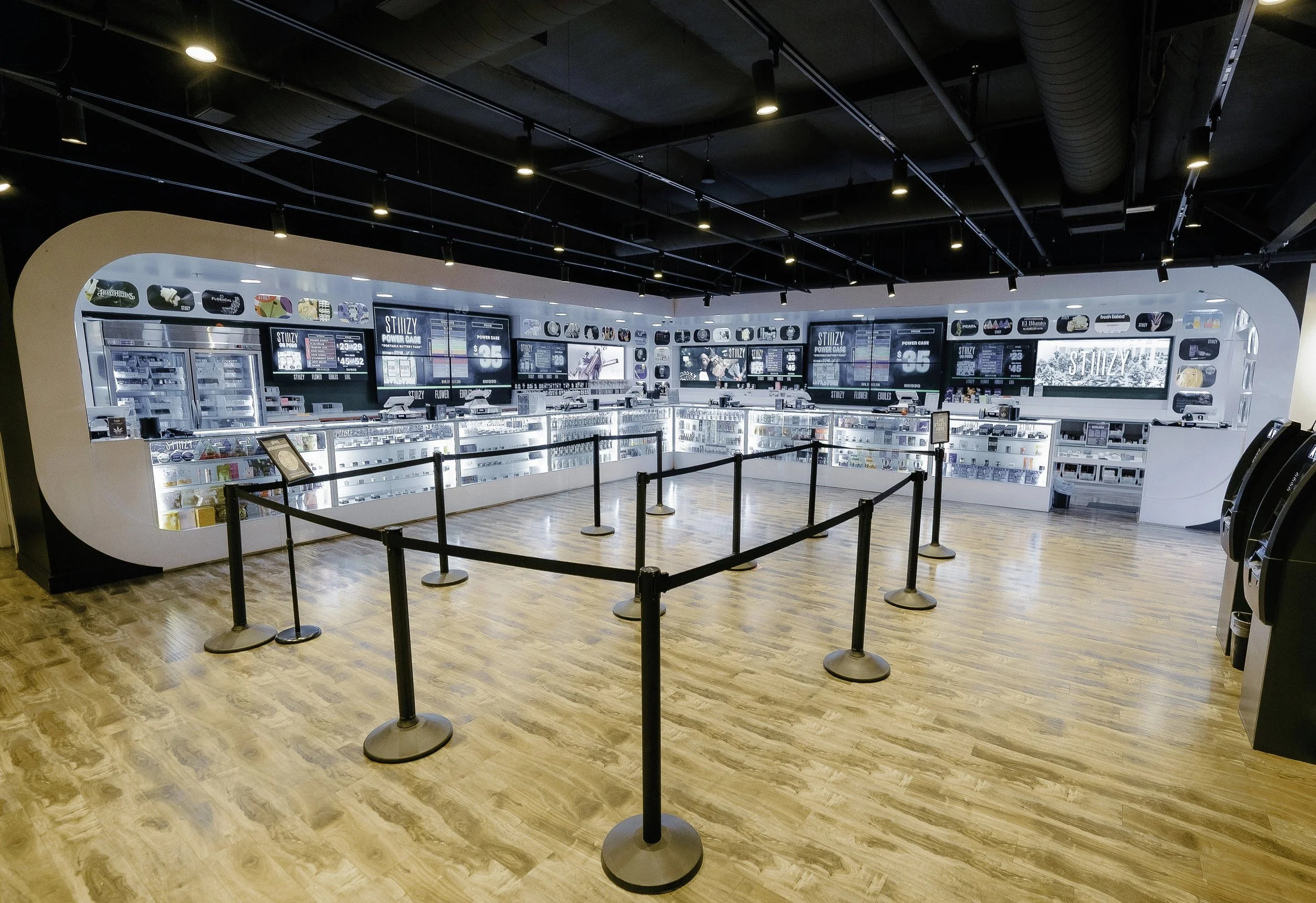 San_Bernadino_Stiiizy_Dispensary.jfif