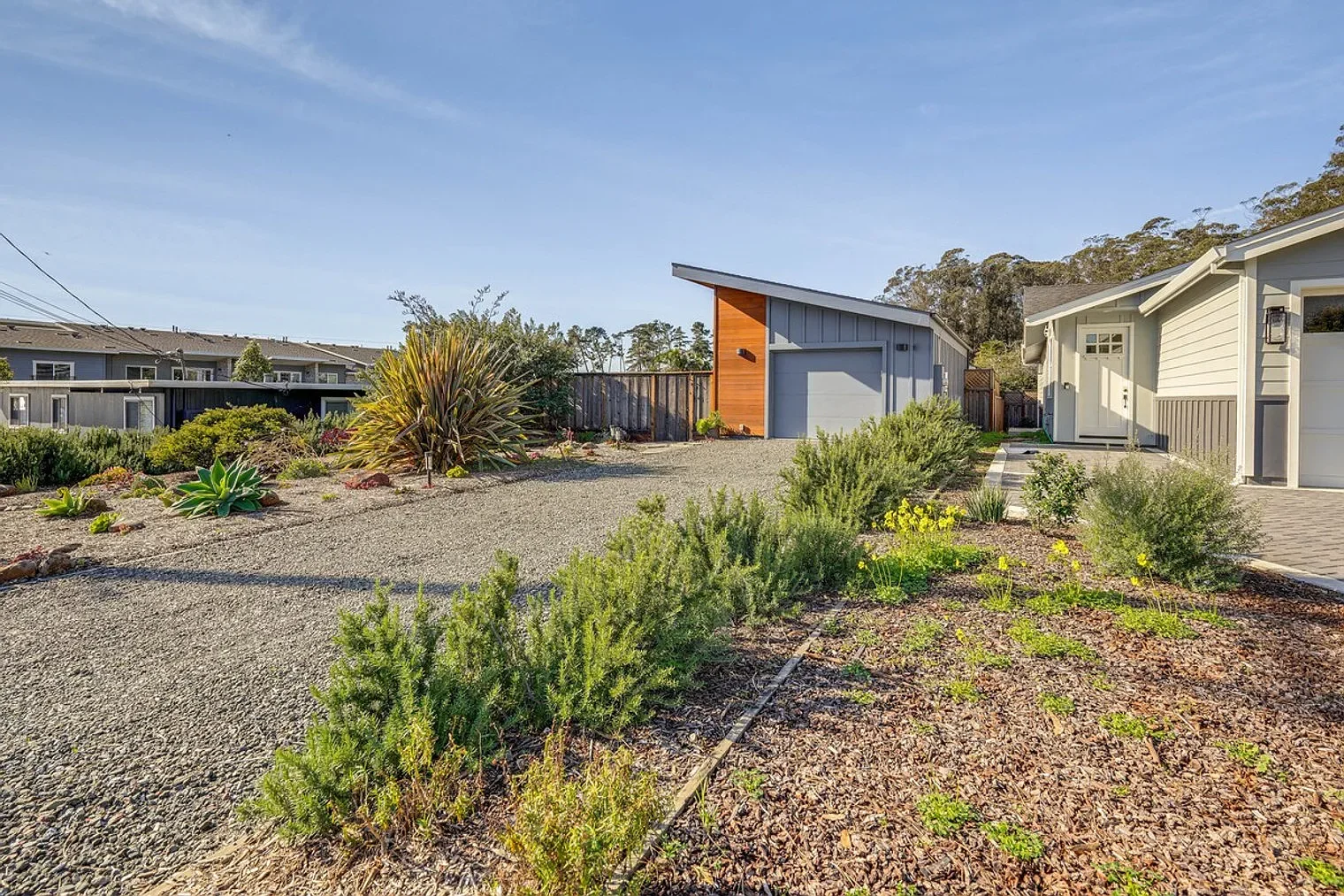 157 Avenue Portola, El Granada, CA 94018