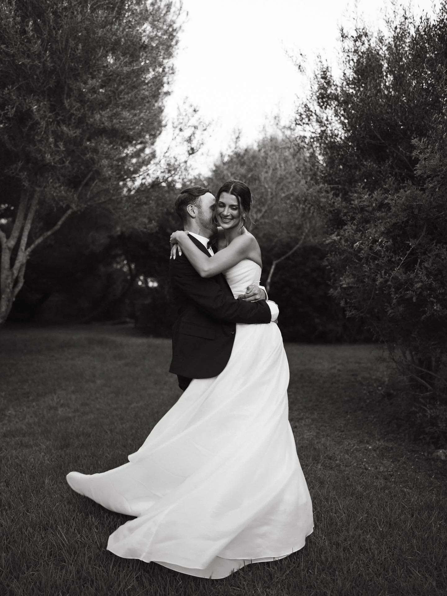Mathew &amp; Cassidy ✨

Bride @cassidyreataylor 
Venue @pletademar 

#mallorca #capdepera #couplephotoshoot #elopementwedding #specialday #brideandgroom #mallorcawedding #weddingphotography
