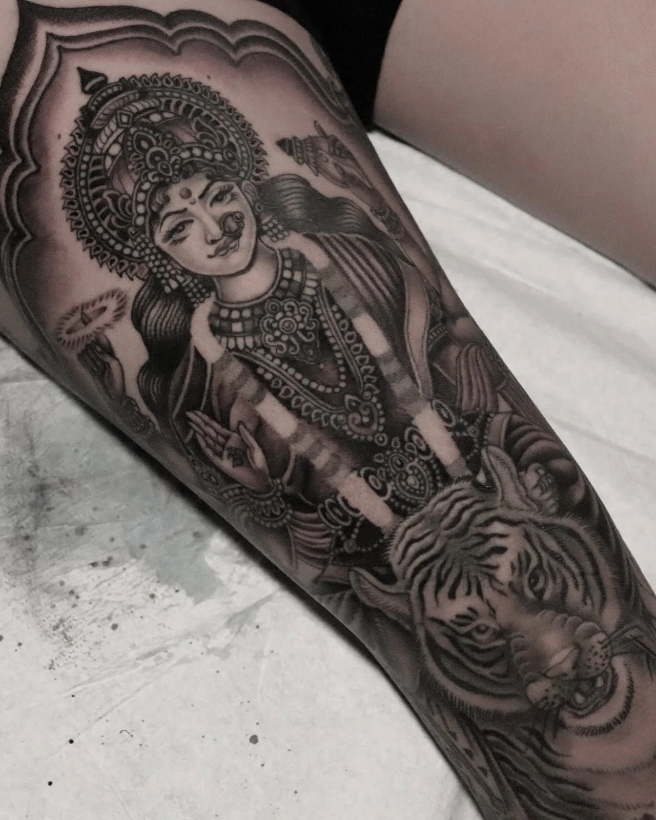 DURGA ✨ Warrior goddess. Protection, motherhood, and triumph. 
Hand picked for my soul sister 🤍 I&rsquo;ve had the pleasure of getting to know Jennika over the last few years, when she inquired about a goddess tattoo I was thrilled and highly sugges