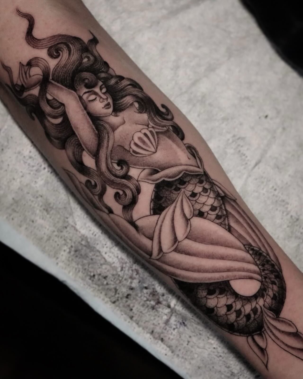 Fineline mermaid tattoo for Destiny 🧜&zwj;♀️

#mermaidtattoo #finelinetattoo #sandiegotattooartist #sandiegotattoo #mermaid