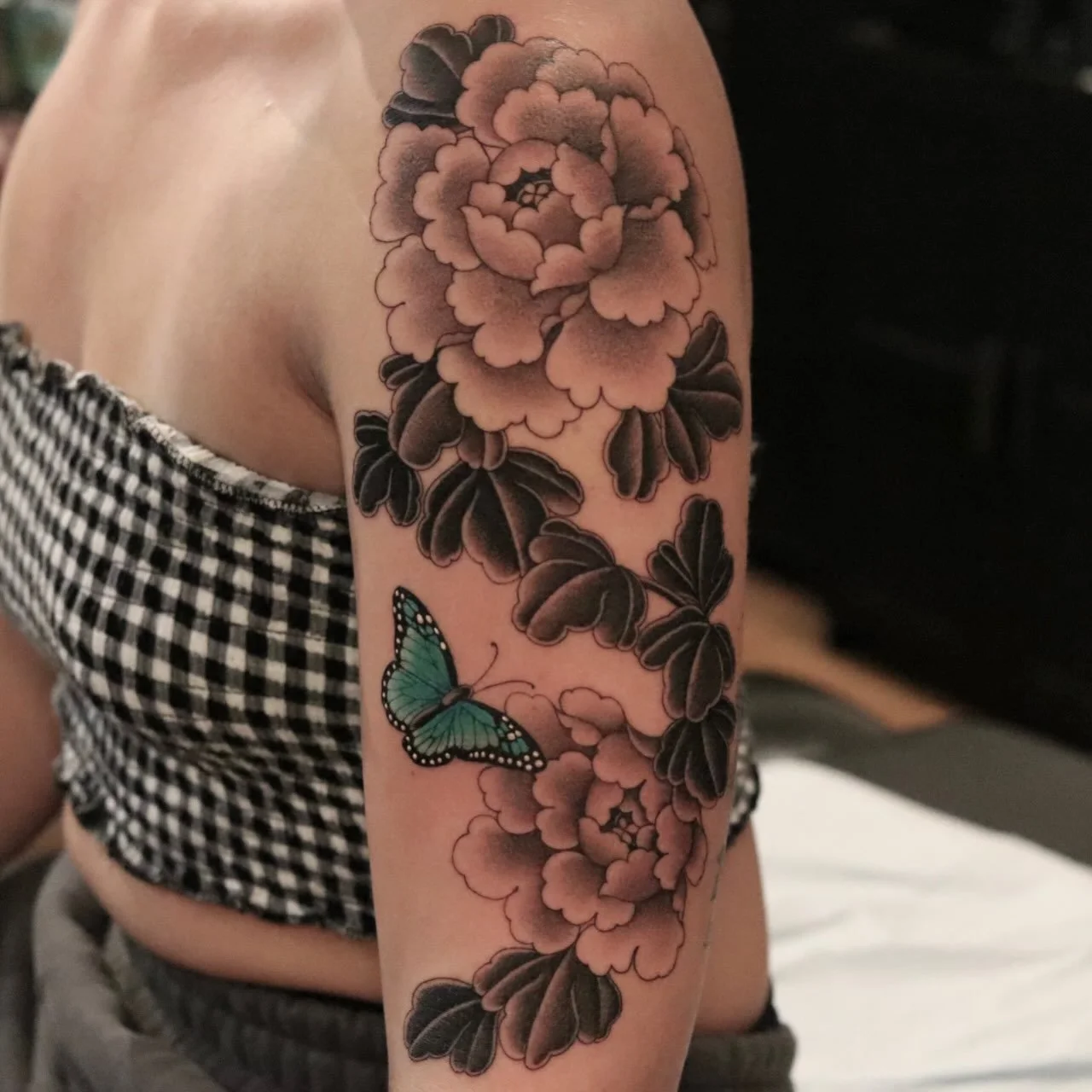 Peonies and a blue butterfly for Sydney, thank you so much 😍😍

Booking October-December, link in bio 💋✨🍓🍰
Made in point Loma, San Diego 

#sandiegotattooartist #sandiegotattoo #floraltattoo #finelinetattoo #peonytattoo