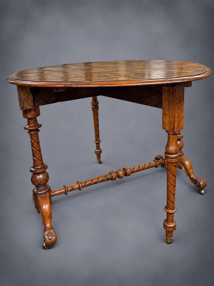 antique-burr-walnut-marquetry-pembroke-table_10276_pic5_size2.jpg