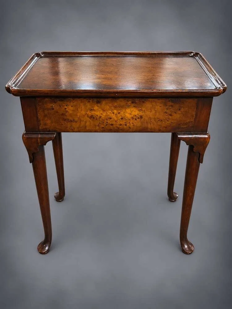 antique-walnut-side-table-with-drawer_10275_pic4_size2.jpg