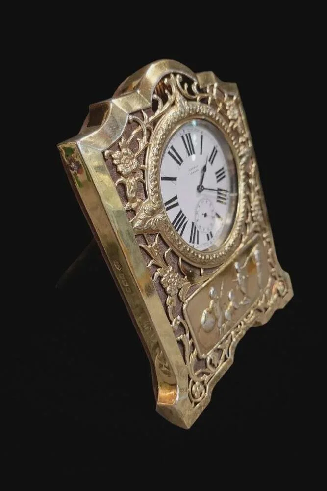 asprey-william-comyns-antique-silver-travel-mantel-watch-clock-stand-1903_10075_pic3_size2 (1).jpg
