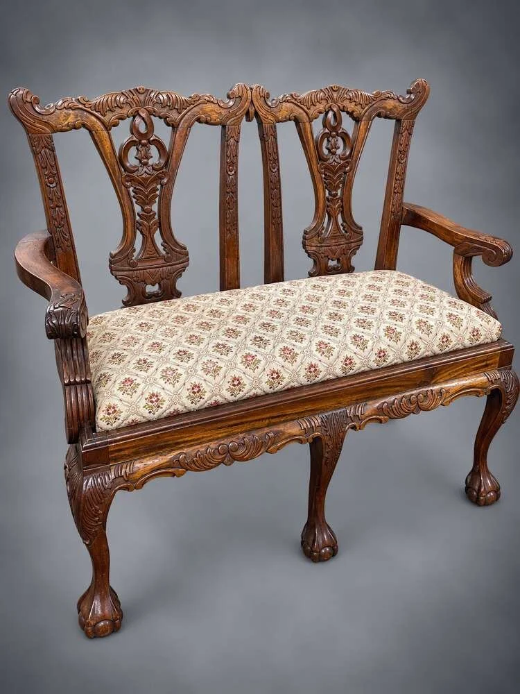 antique-style-children-s-sofa-chair-set_10274_pic5_size2.jpg