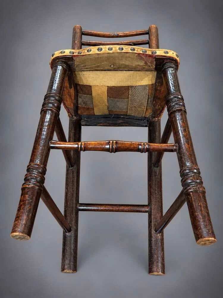 antique-child-s-correction-chair_10273_pic5_size2.jpg