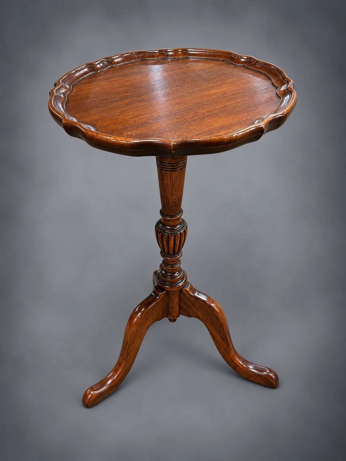 antique-occasional-table_10277_main_size3 (2).jpg