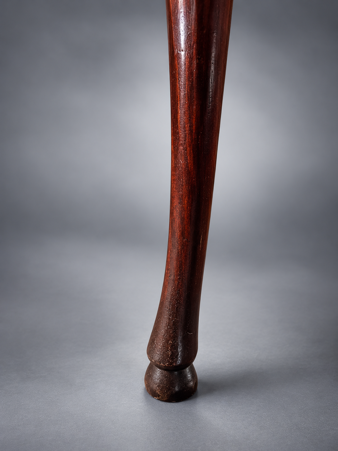 Antique Mahogany Furniture Leg.png